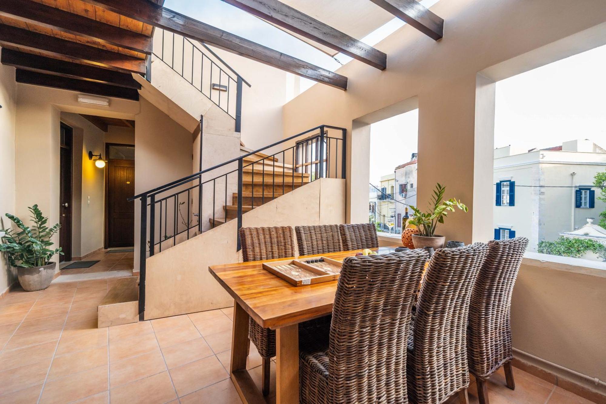 Apartment Lithinon Luxury Suites Free Parking