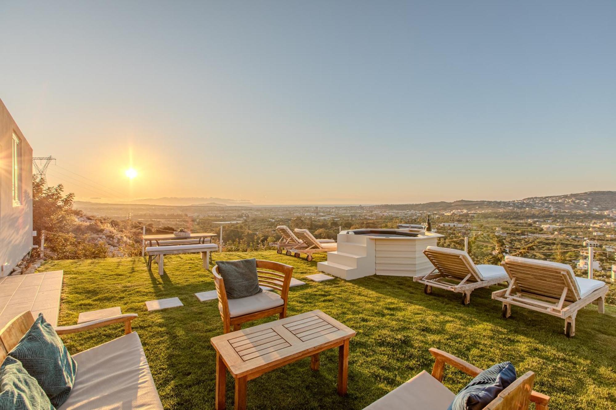 Kedria Lounge And Infinity Sea View Appartement