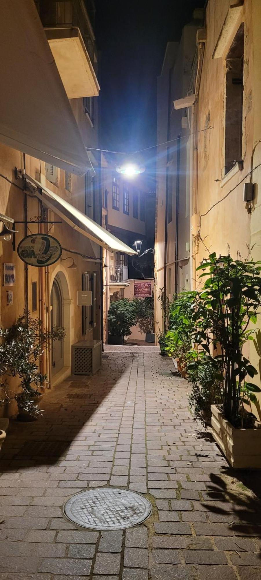 Apartamento Old Town Loft With Sea View Roof Terrace And Private Parking