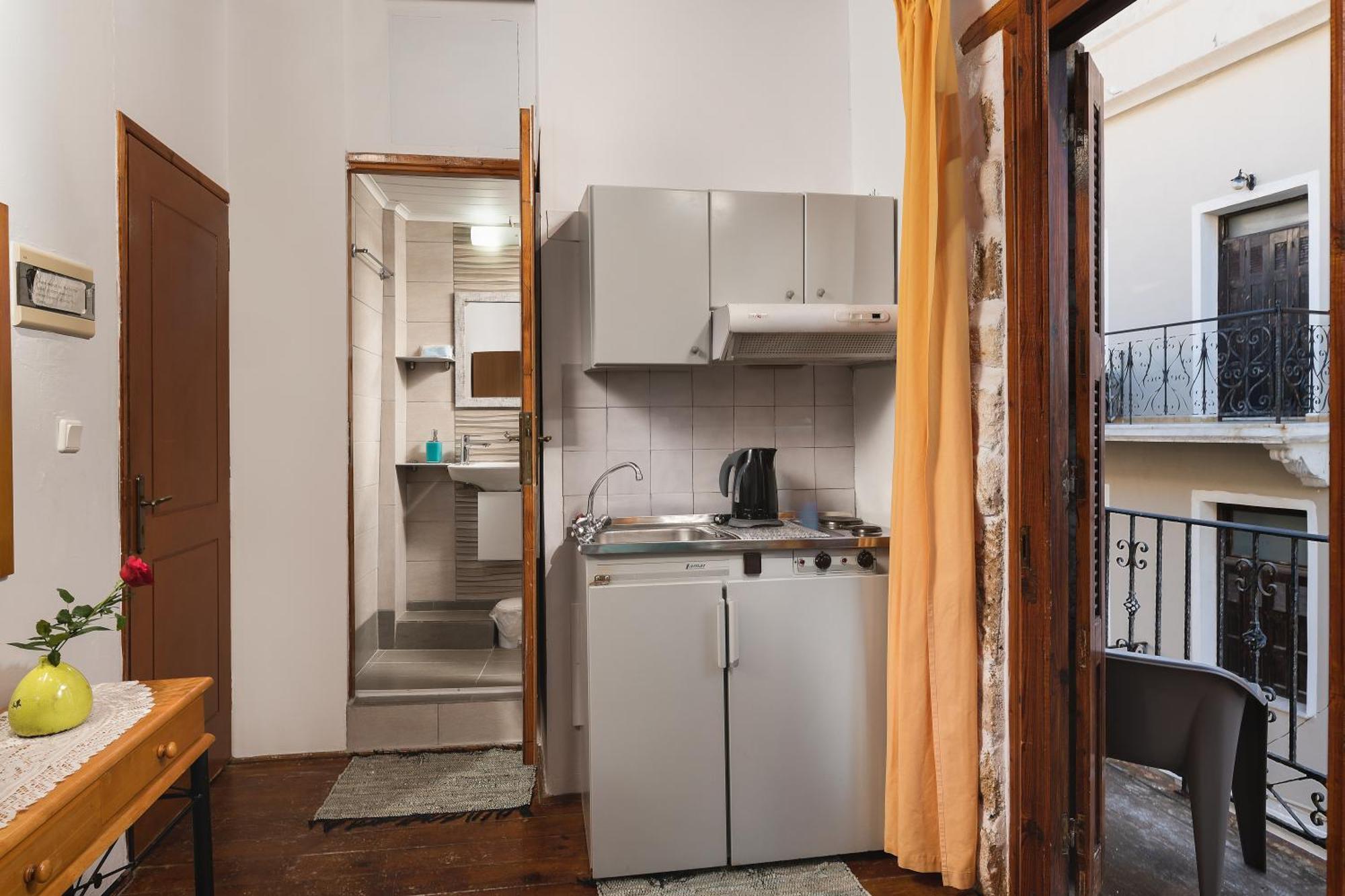 Apartment Hera *