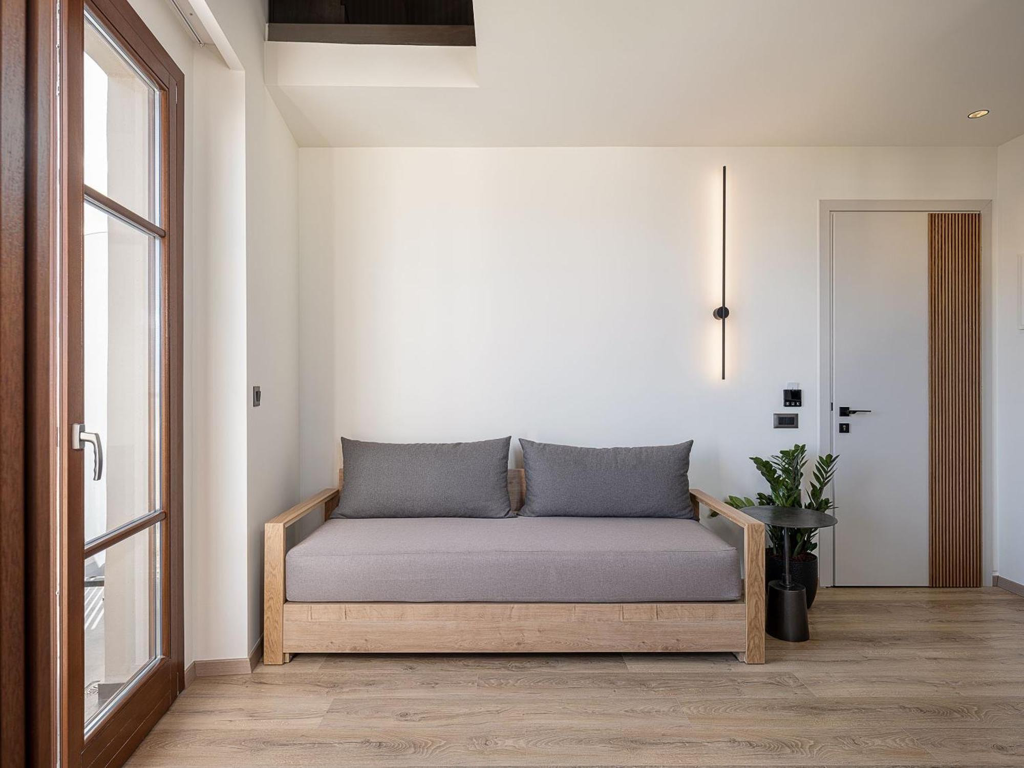 Ethos Chrissi Akti Chania