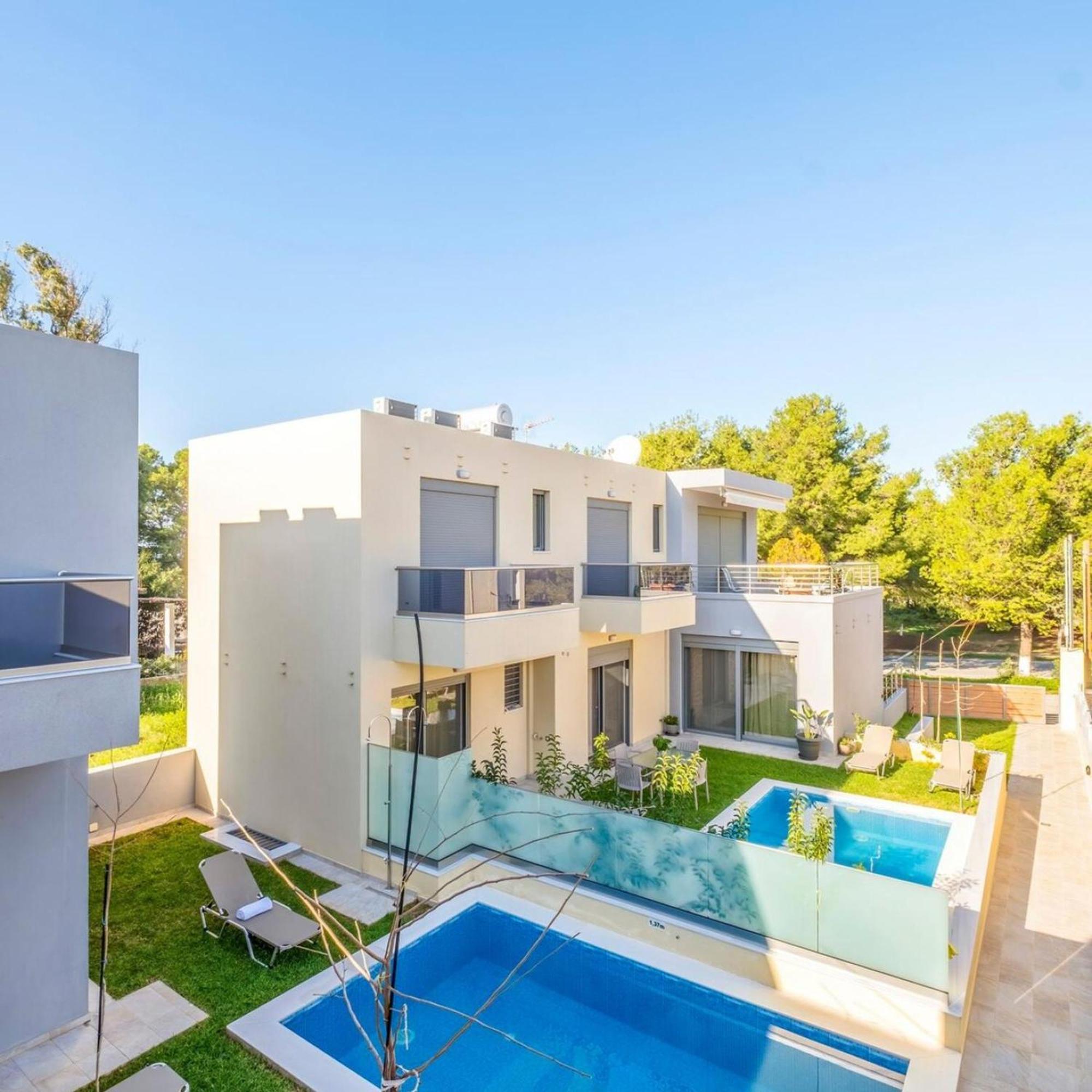 Park-view Pool Villa *