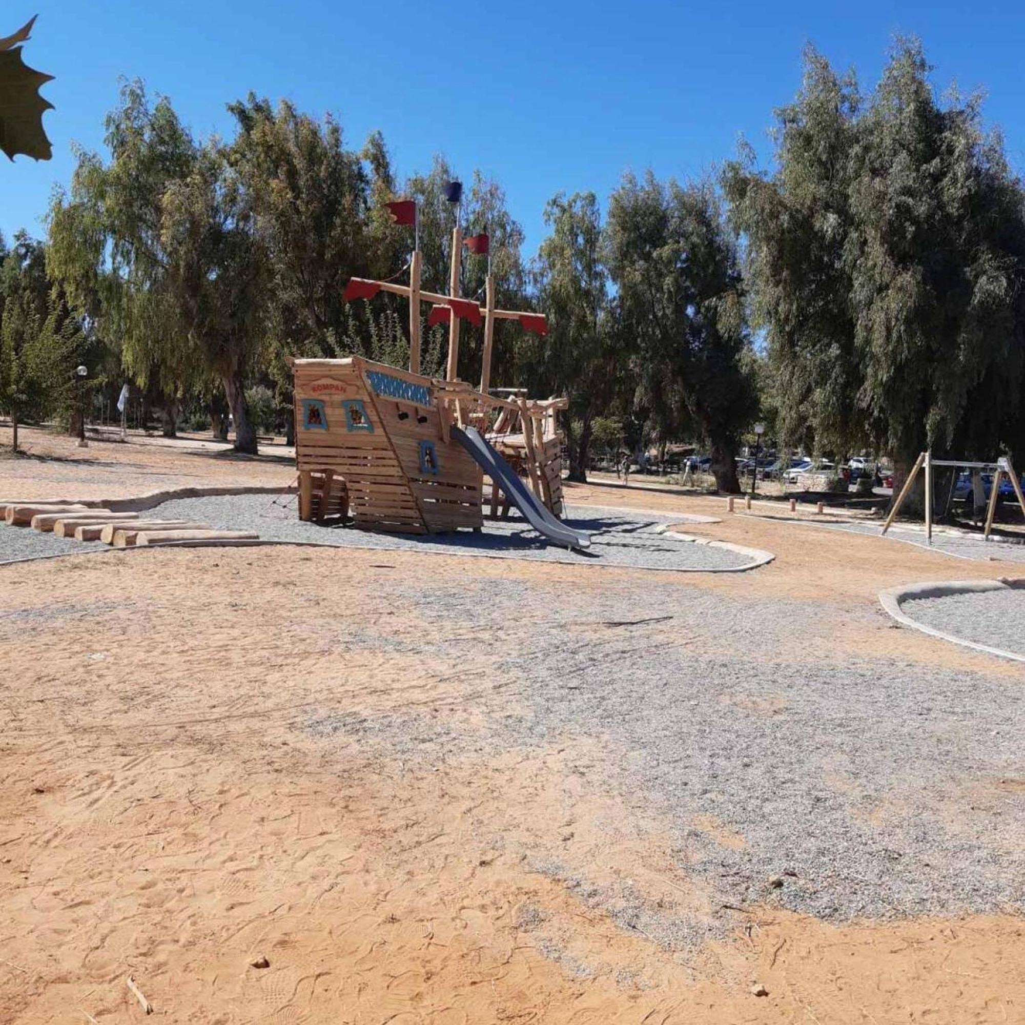 Park-view Pool *
