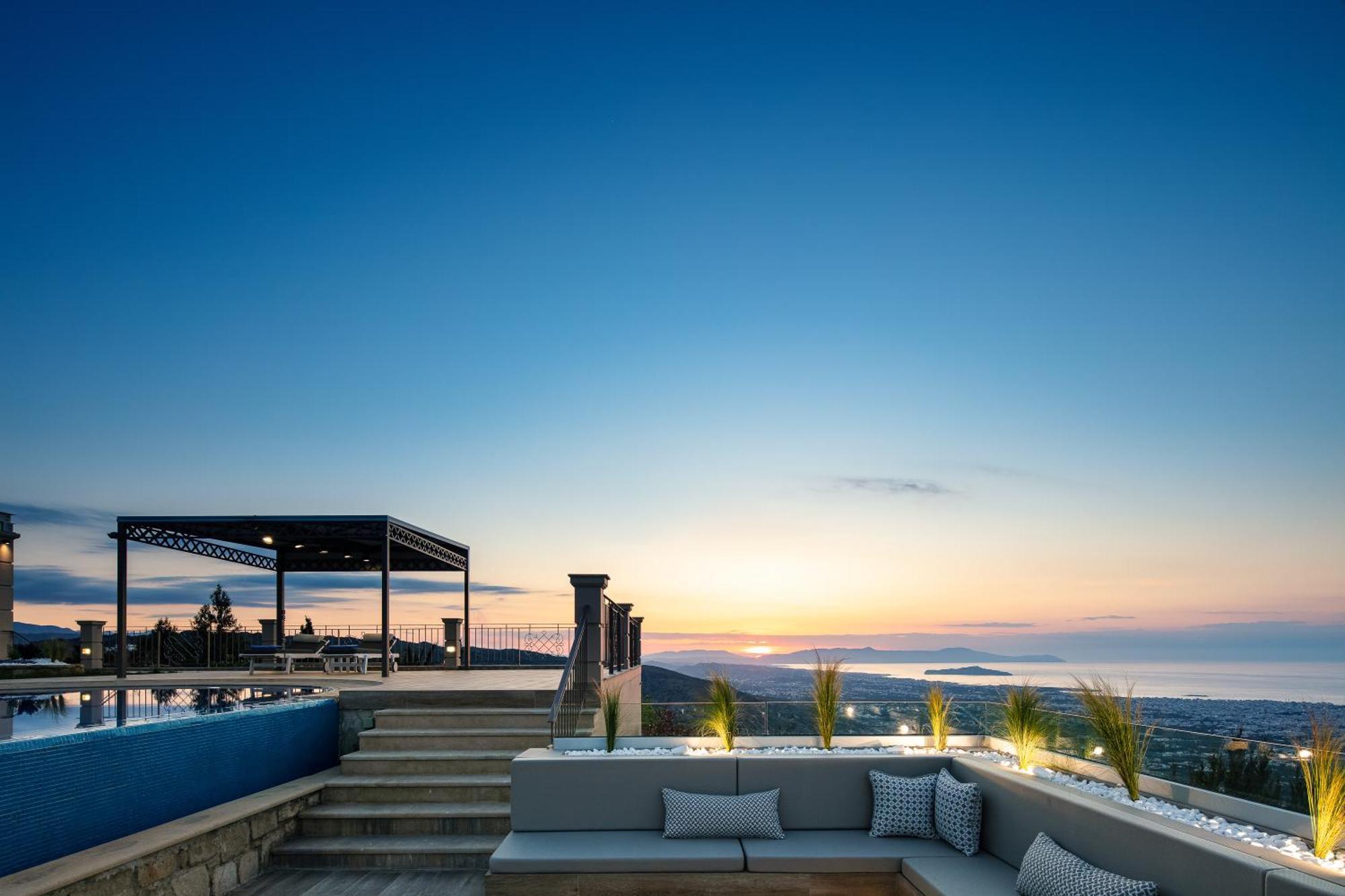 Golden Hill Villa