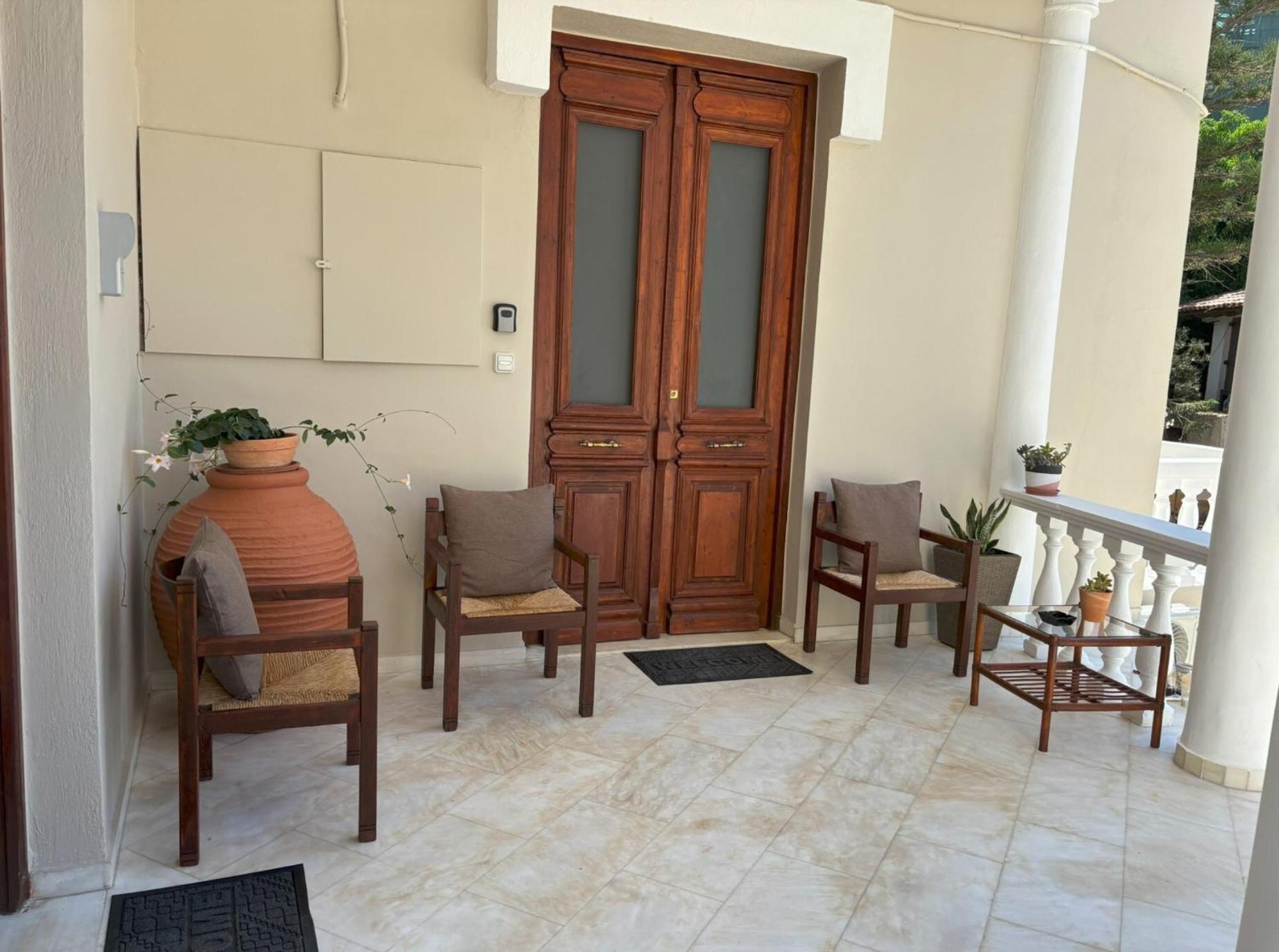 Apartment Rodon Manor *