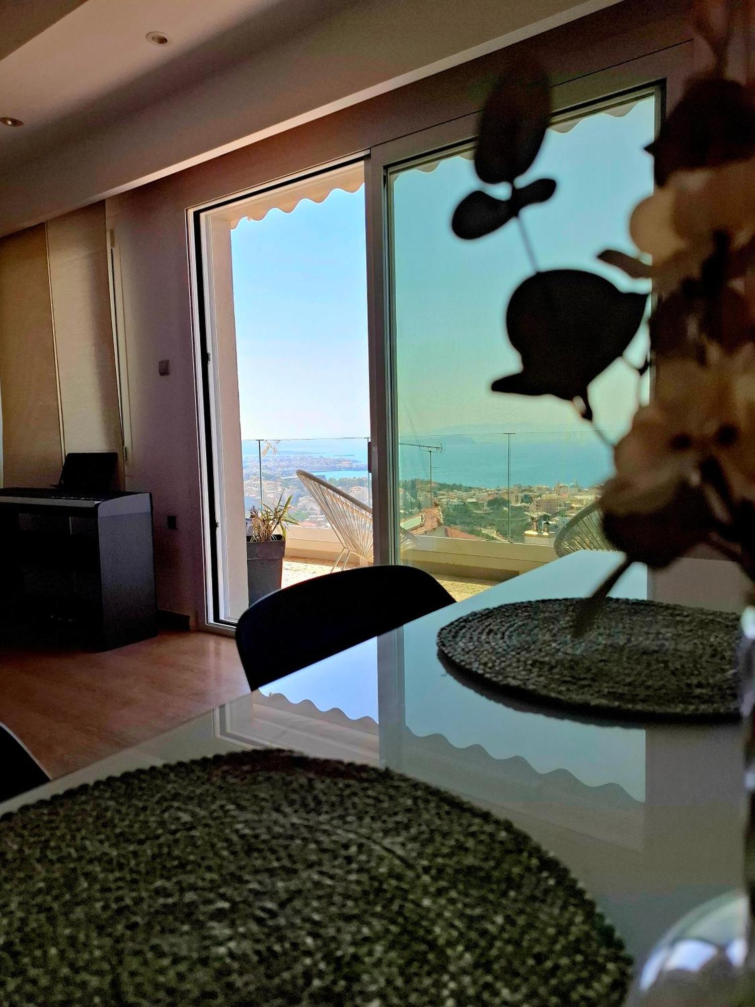 Apartment Upapartment