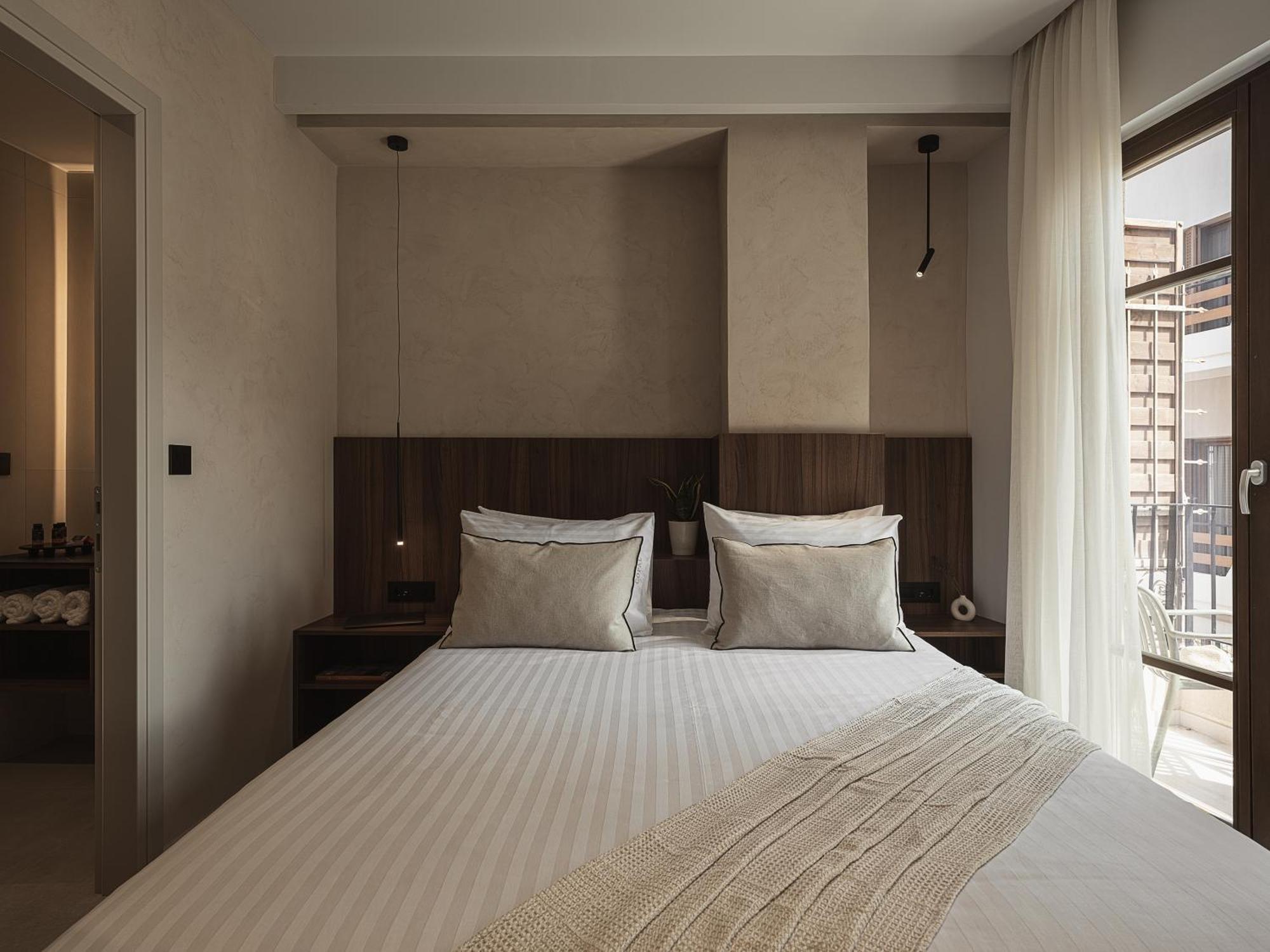 Copal Simple Staying Chania (Crete)