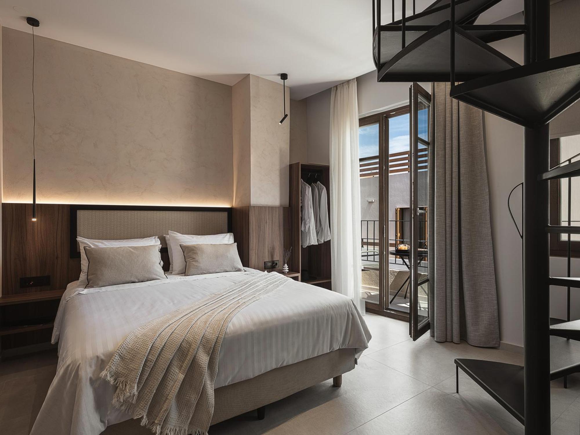 Copal Simple Staying Chania (Crete)