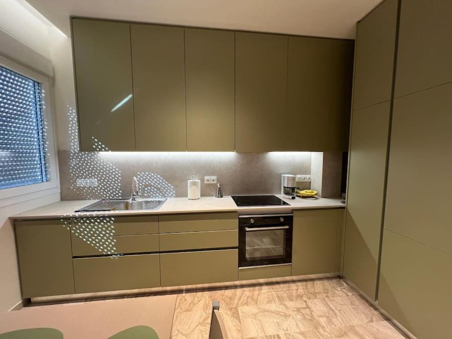 Kia's Retreat Apartment *