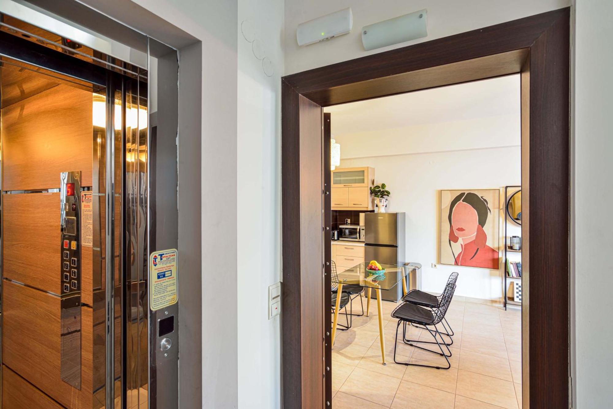 Ionia Cozy Apartment *
