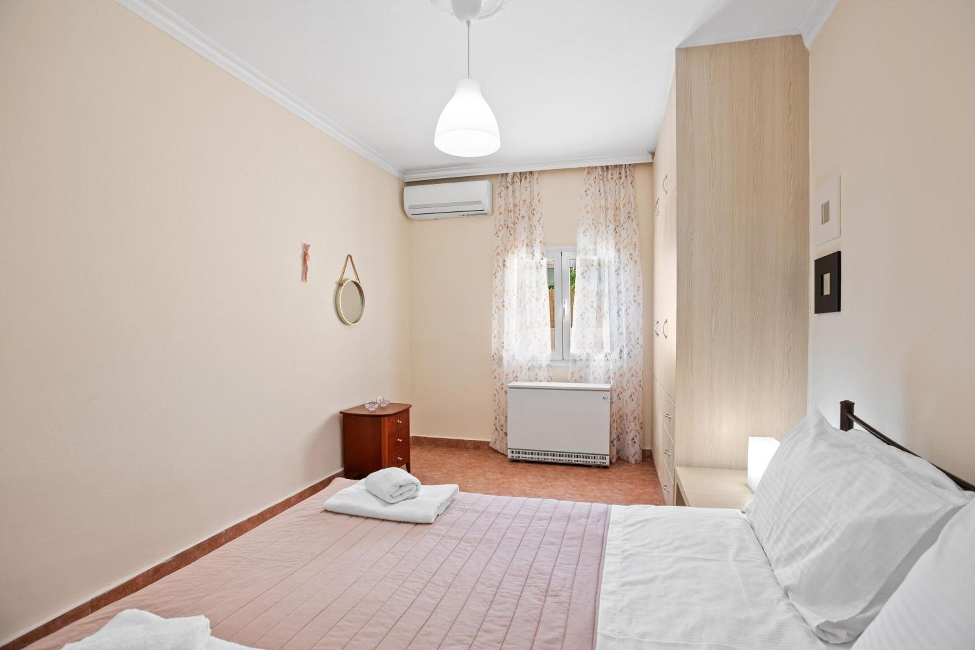 Apartment Dragonfly In Chania *