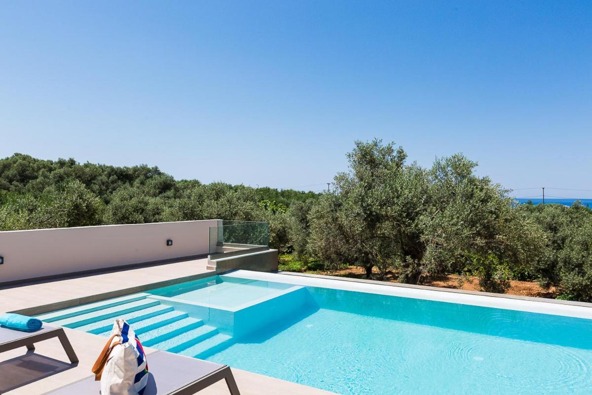 Estel Residences Villa