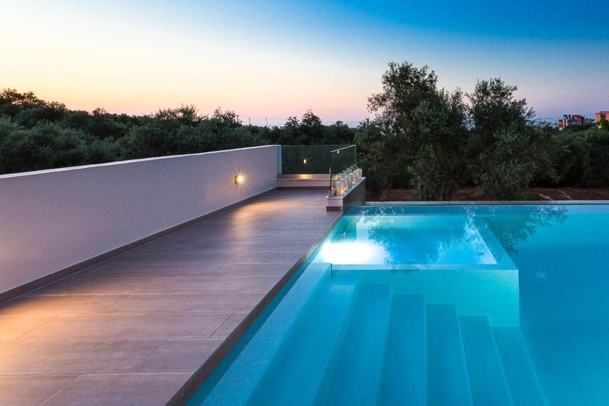 Estel Residences Villa