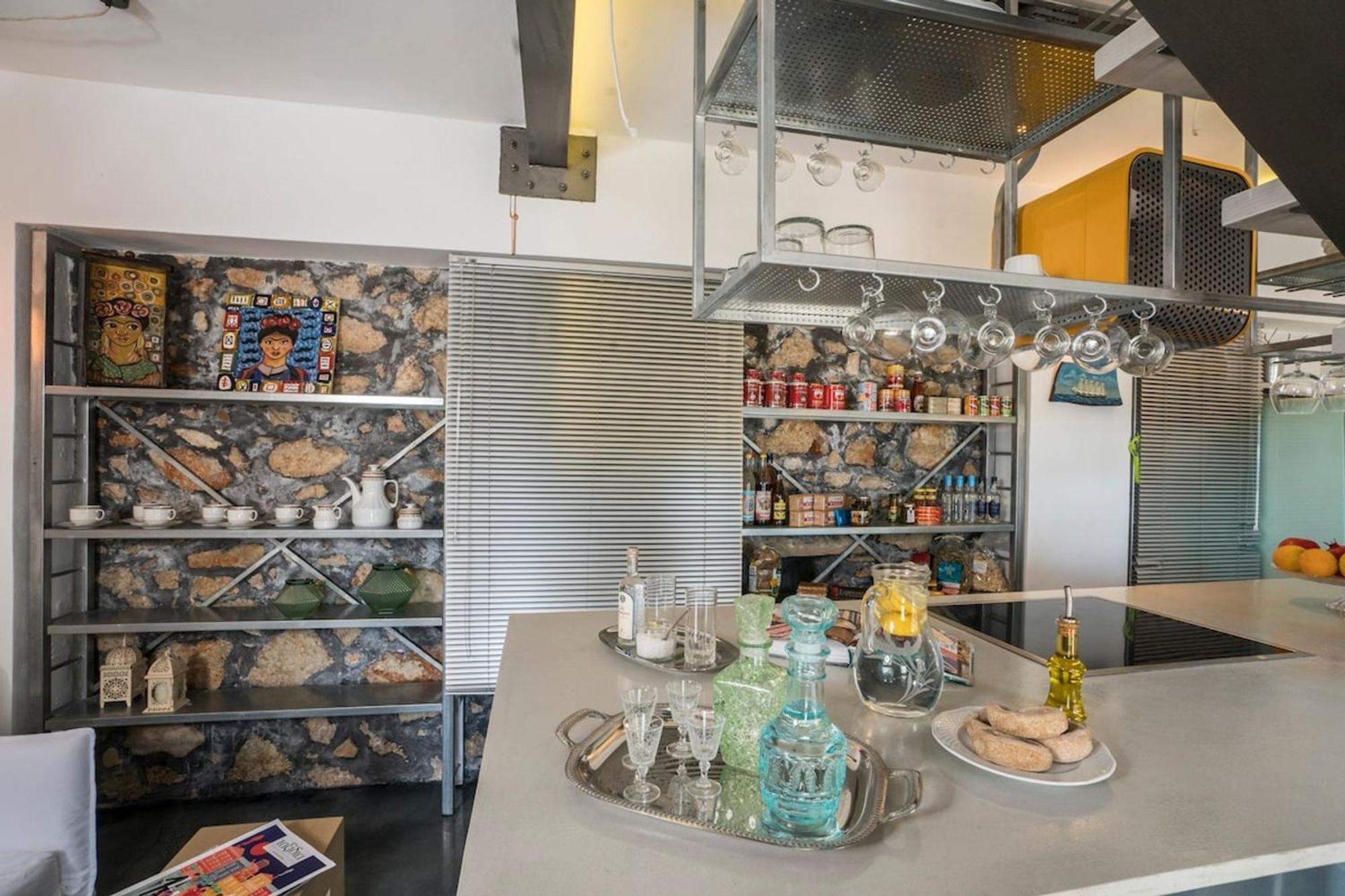 Kito- Transformed House On The Water's Edge Holiday home