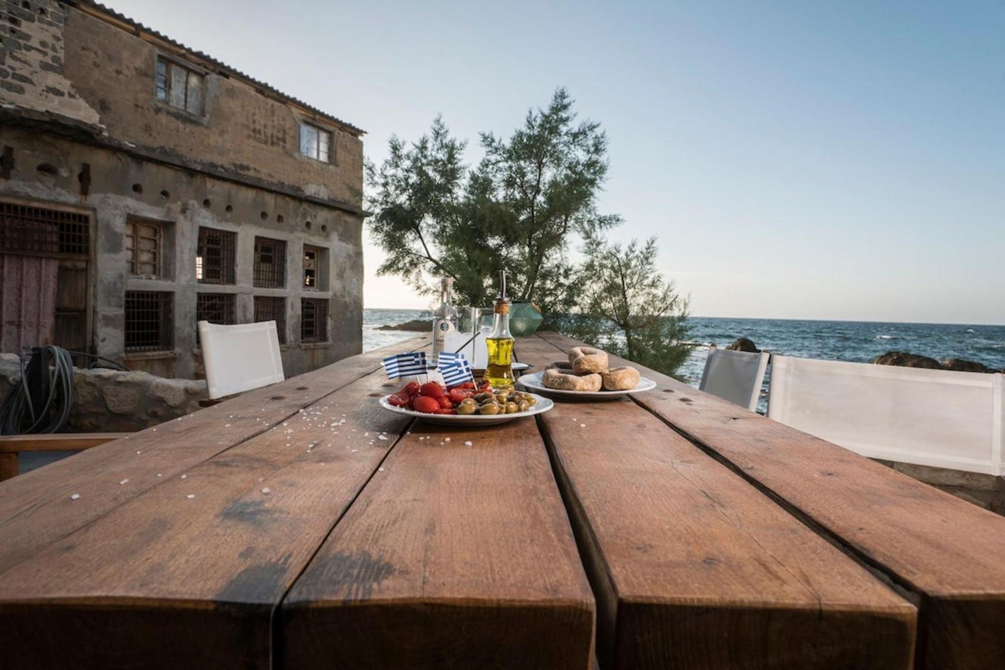 Kito- Transformed House On The Water's Edge Chania (Crete)