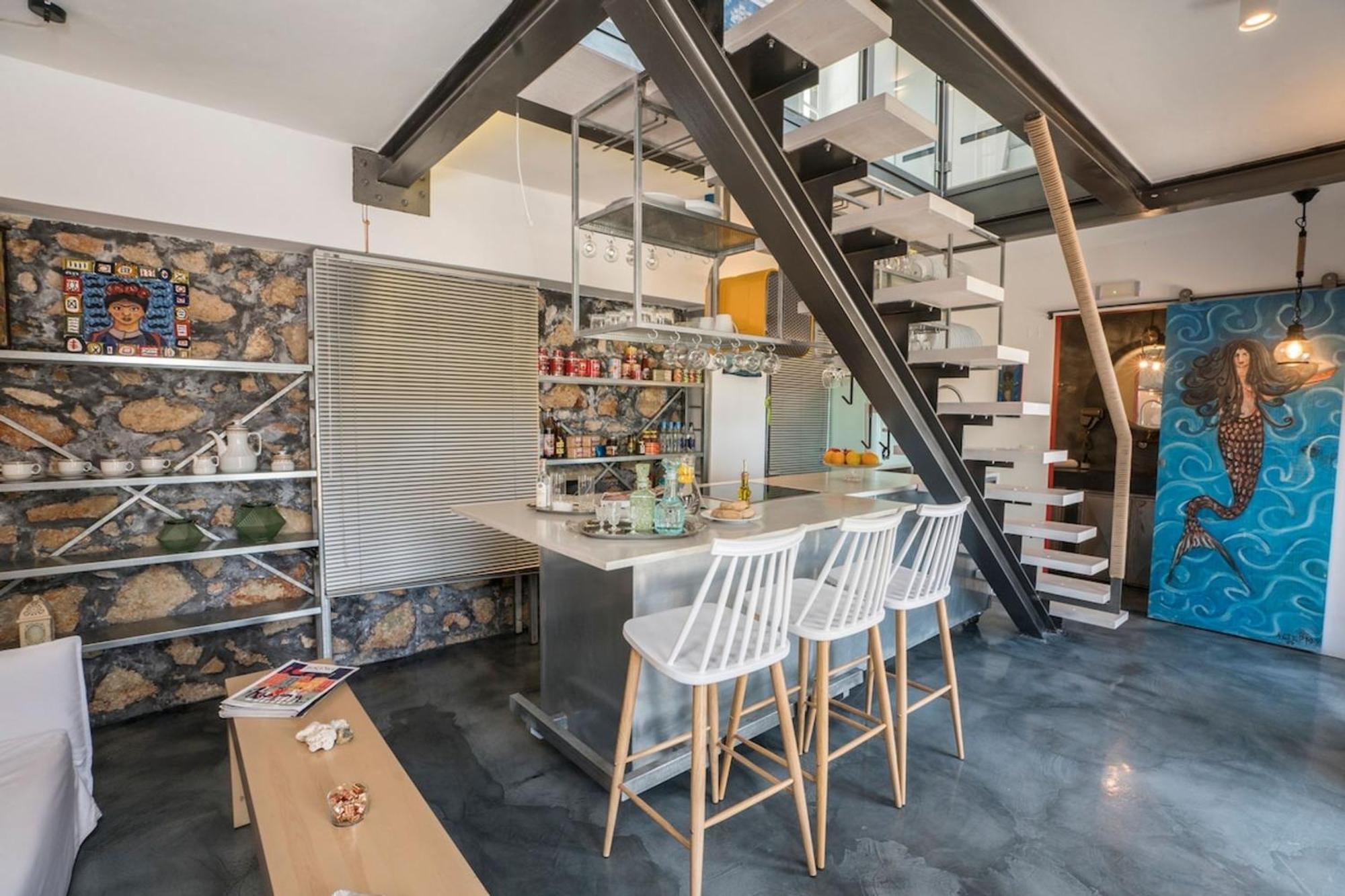 Kito- Transformed House On The Water's Edge *