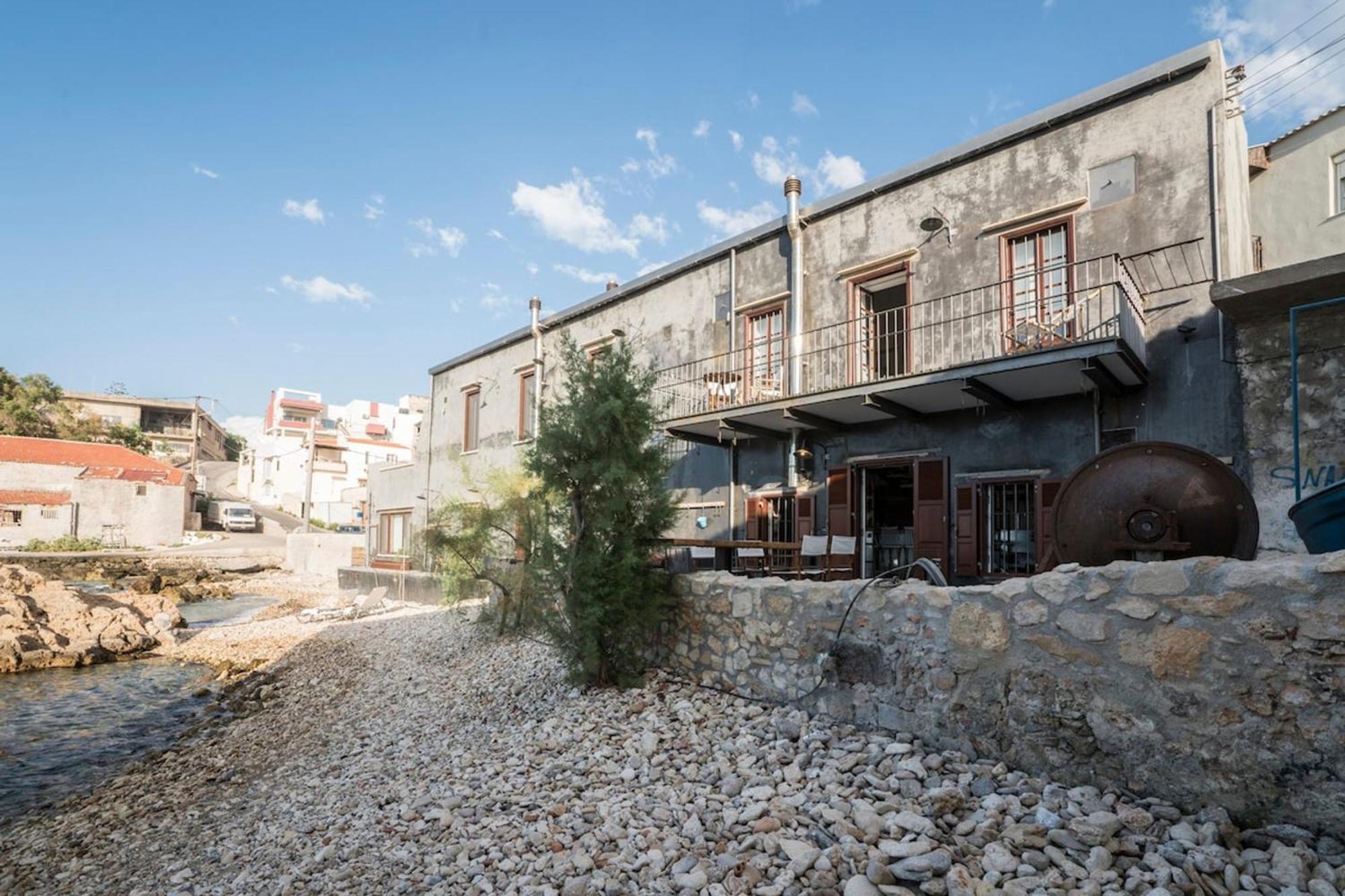 Kito- Transformed House On The Water's Edge Chania (Crete)