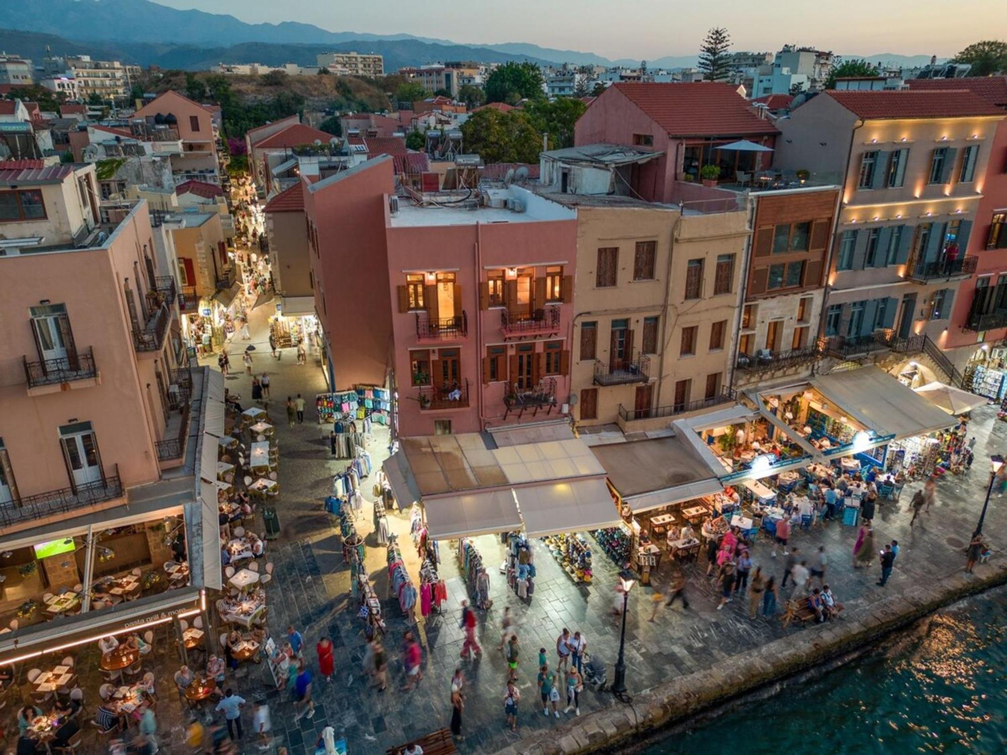 Leo 2 Bdr Overlooking The Harbor Apartment Chania (Crete)