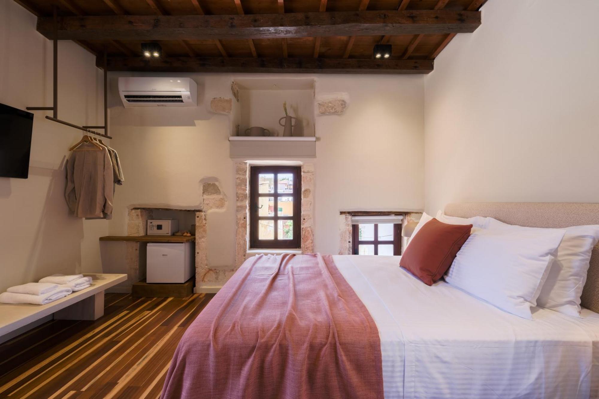 Qualia Slowlife * Chania (Crete)