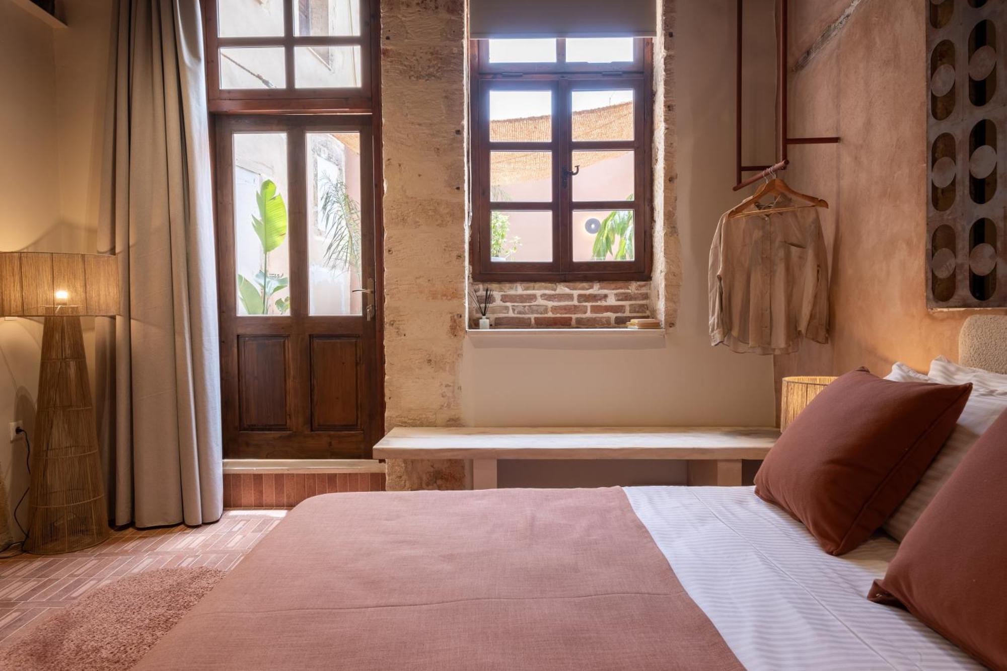 Qualia Slowlife Chania (Crete)