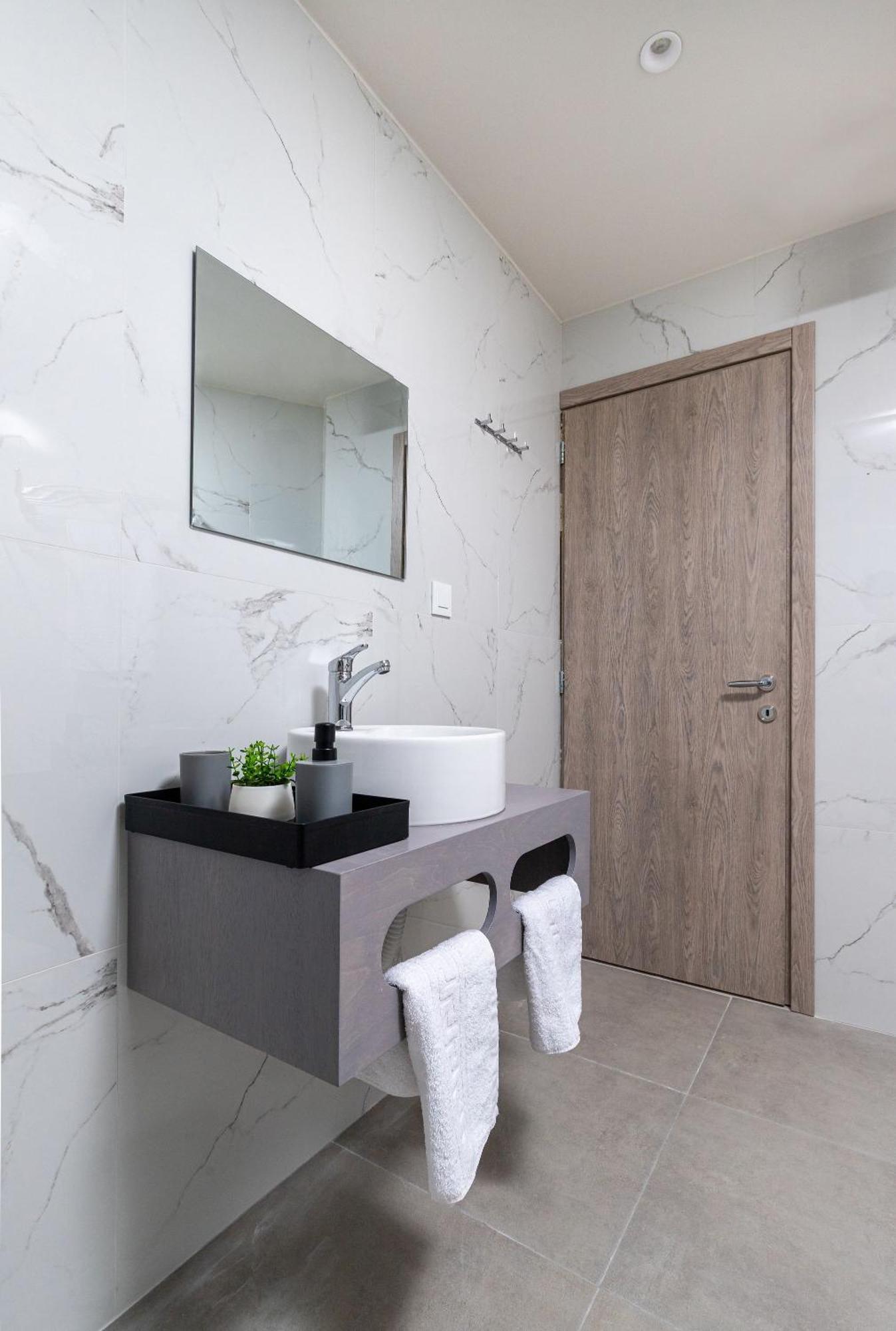 Anele Luxury - Roof Jacuzzi Apartment