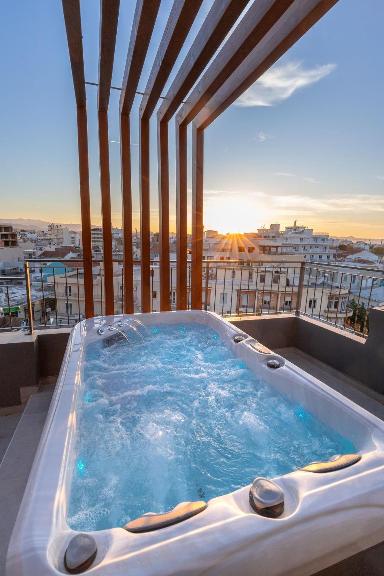 Anele Luxury - Roof Jacuzzi Chania (Crete)