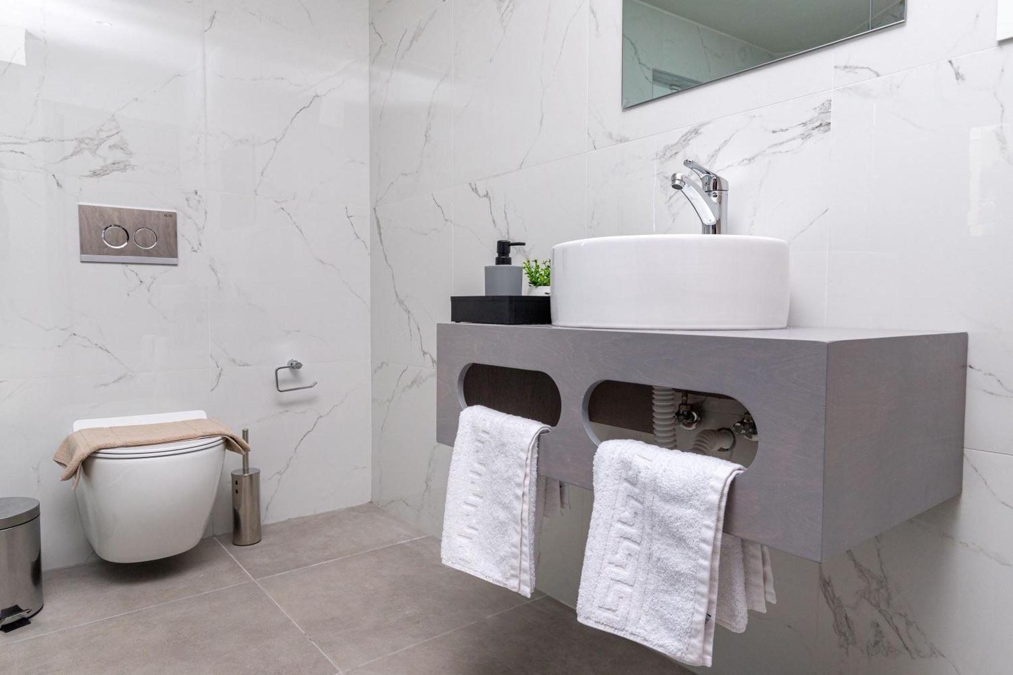 Anele Luxury - Roof Jacuzzi Apartment