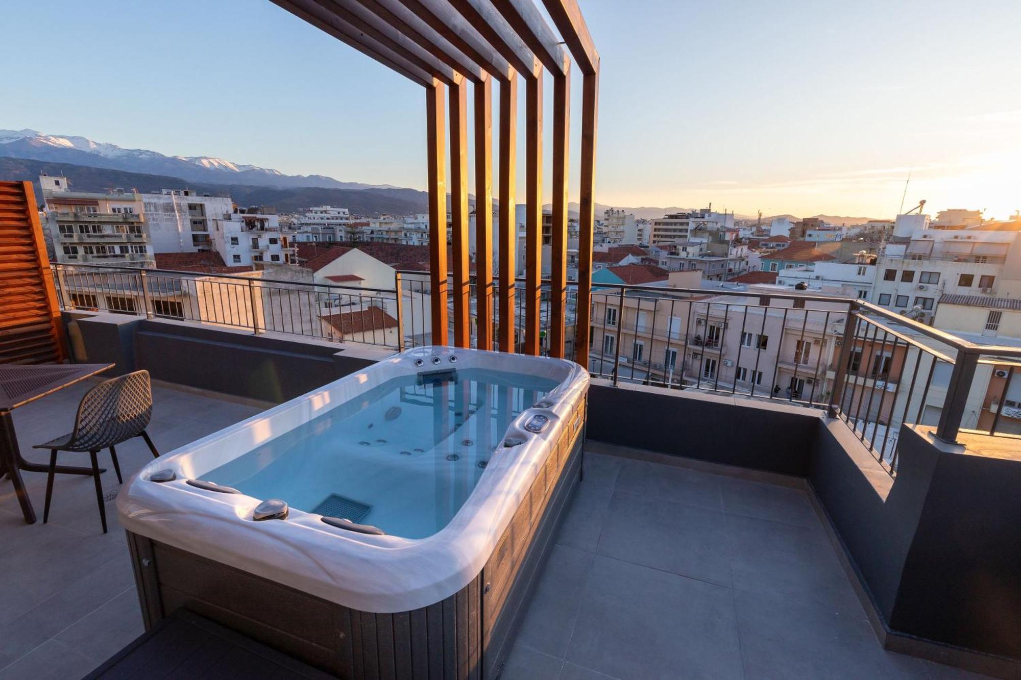 Anele Luxury - Roof Jacuzzi Chania (Crete)