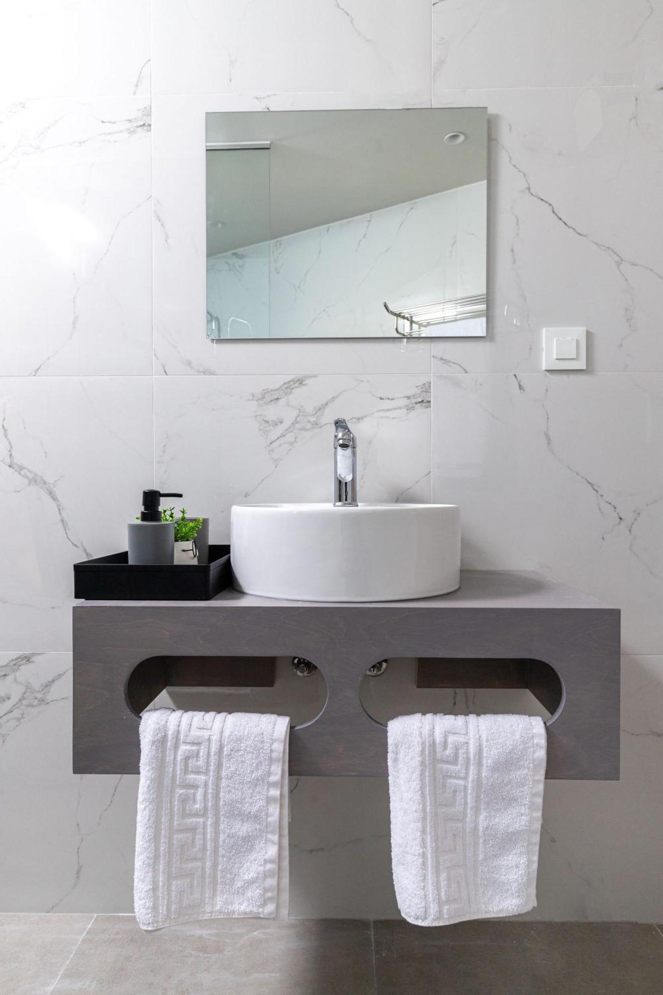 Anele Luxury - Roof Jacuzzi Apartment