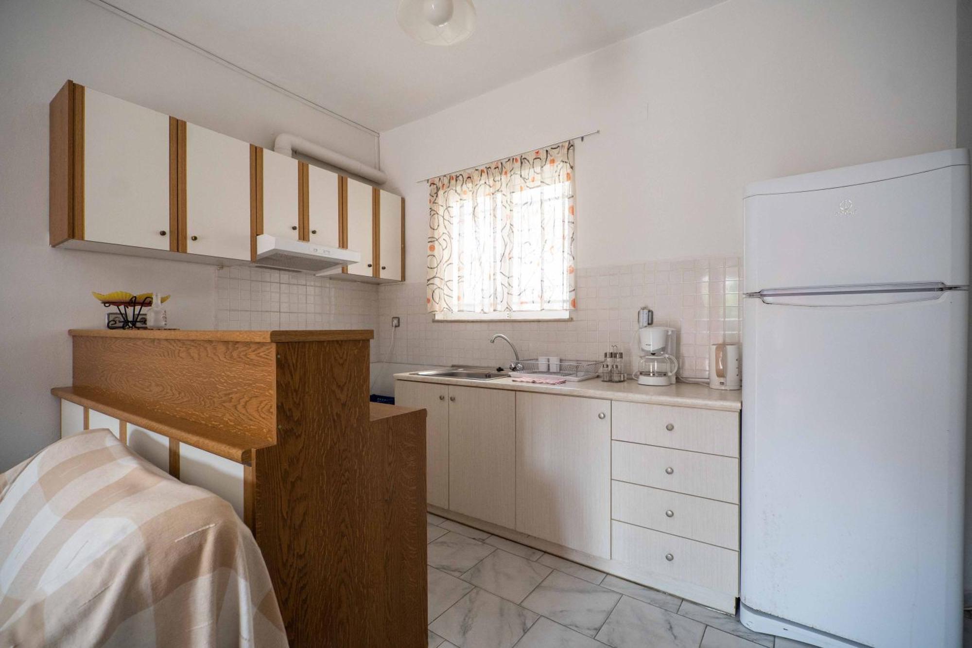 Dimitris Break Apts Aparthotel