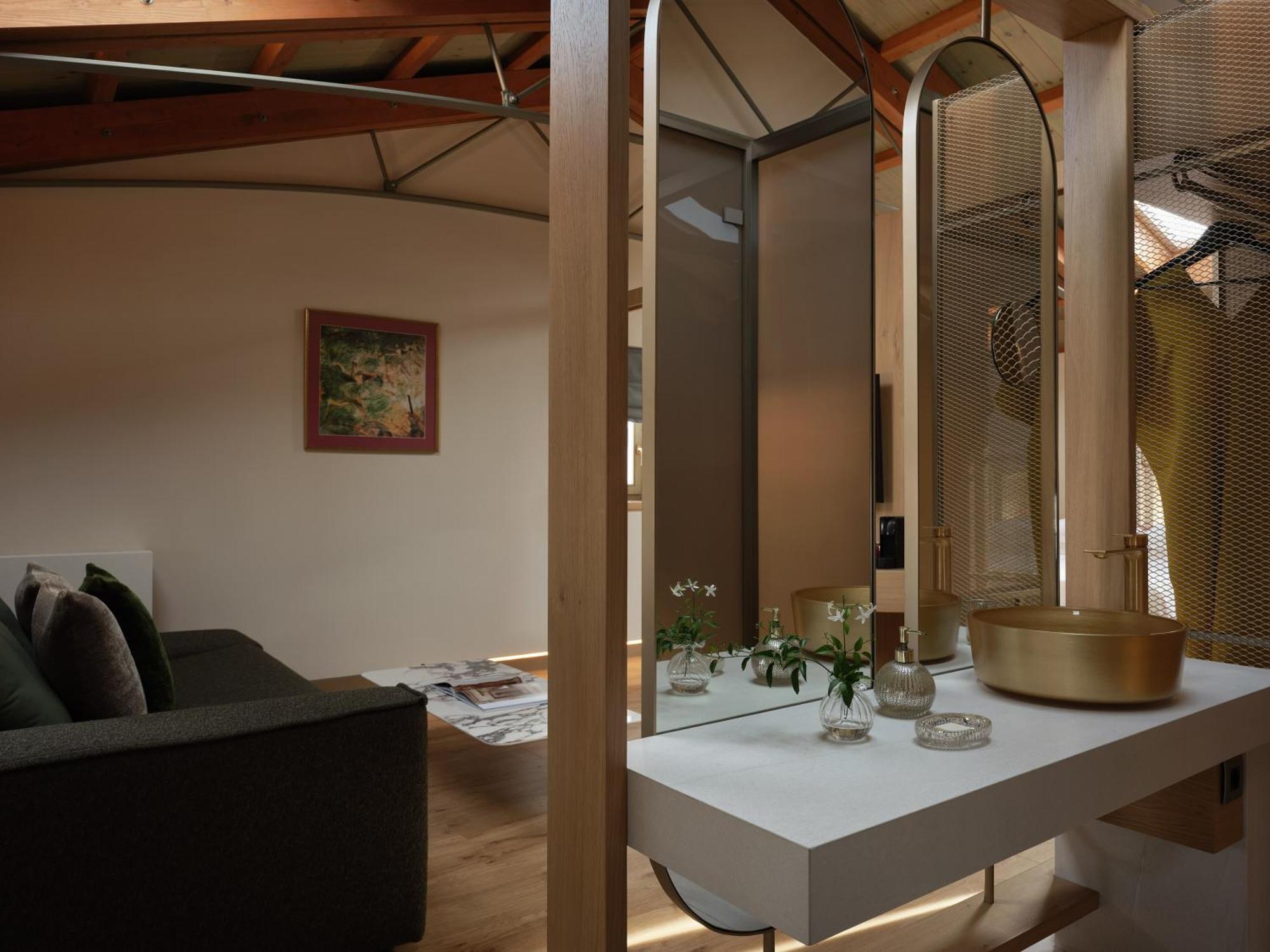 Domus Blanc Boutique Hotel