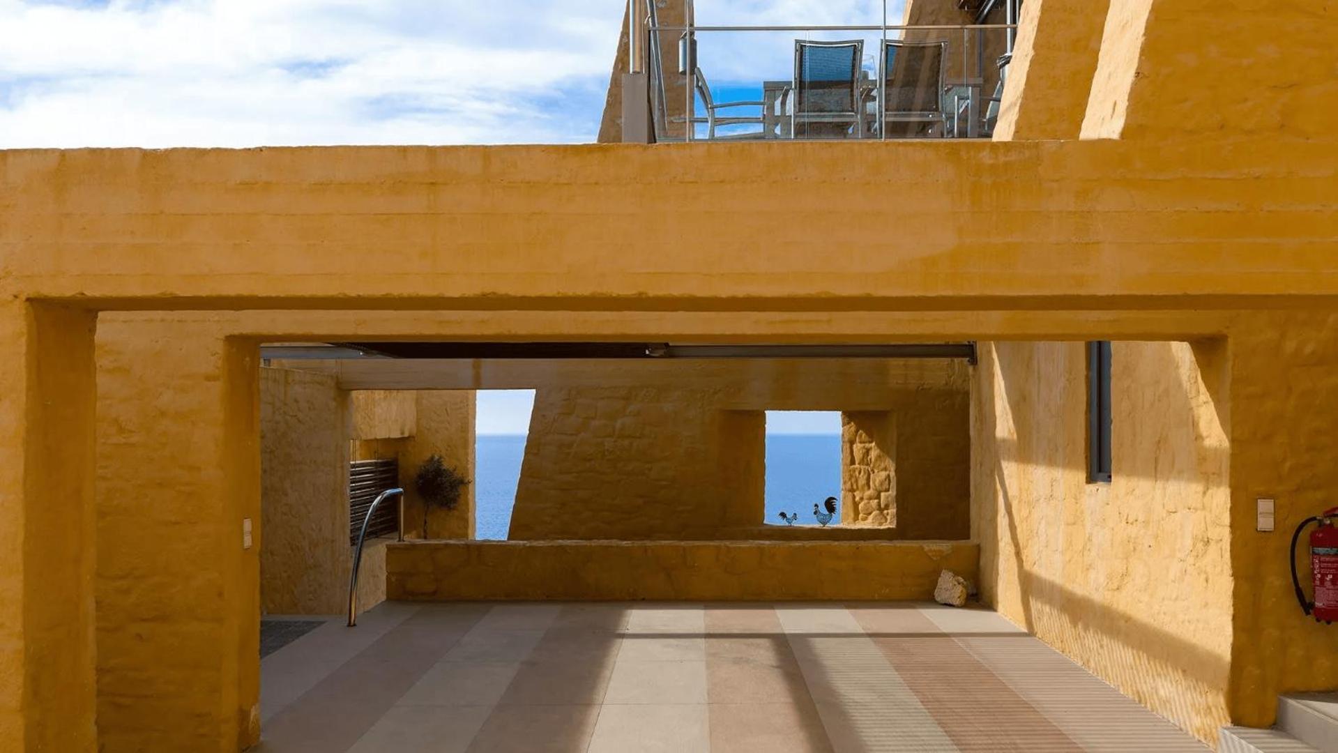 Beachfront Ravdoucha Epavlis Eleni - Pool, Hot Tub, Gym, Sauna, Private Parking, Wifi Villa Chania (Crete)