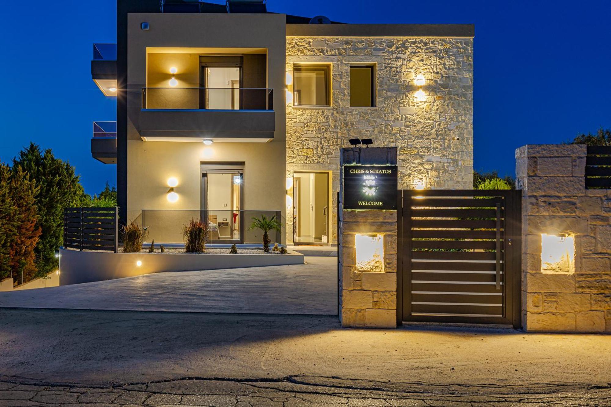 Apartment Chris With Private Ecologic Pool And Kid's Playground! Chania (Crete)