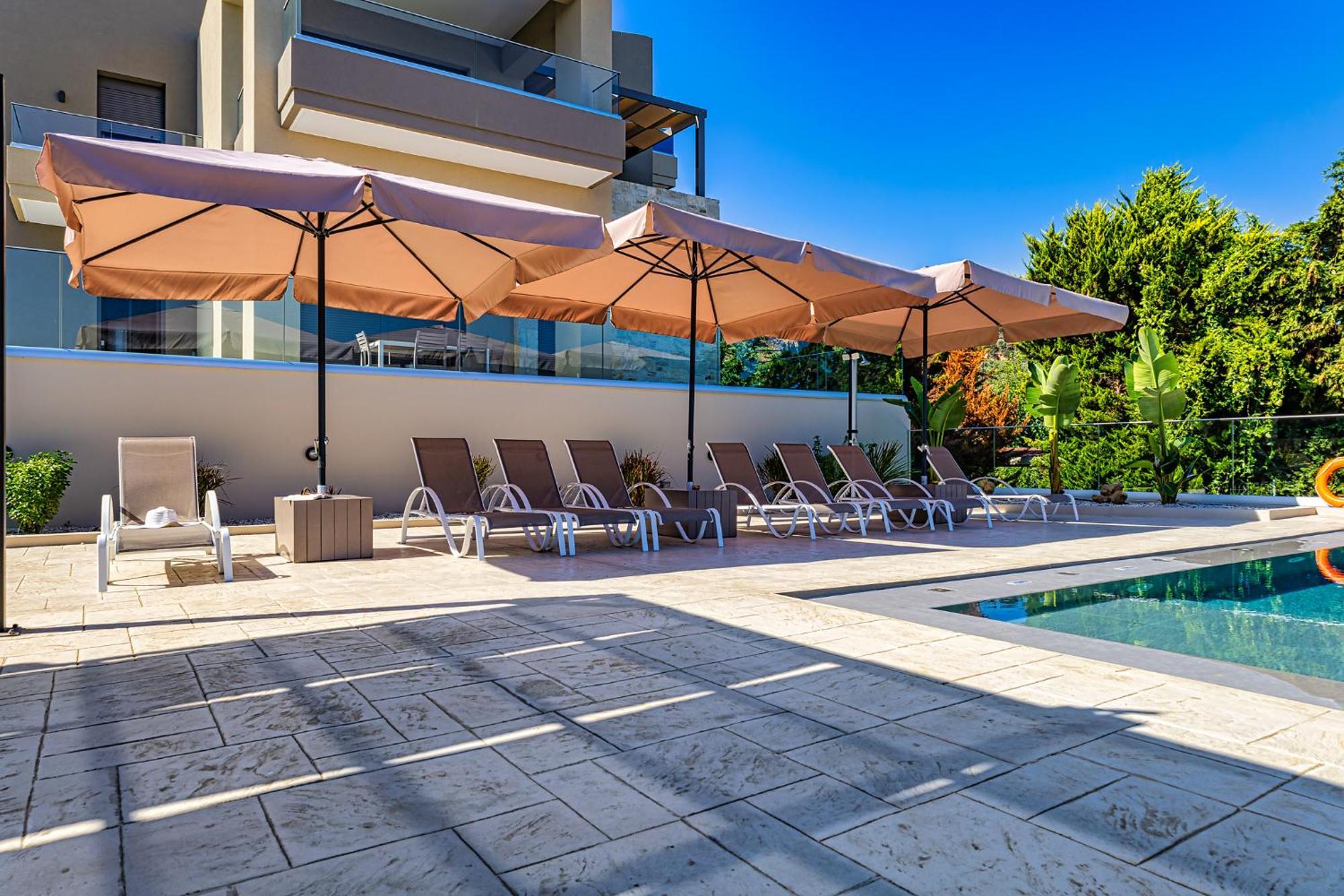 Chris With Private Ecologic Pool And Kid's Playground! Apartment Chania (Crete)
