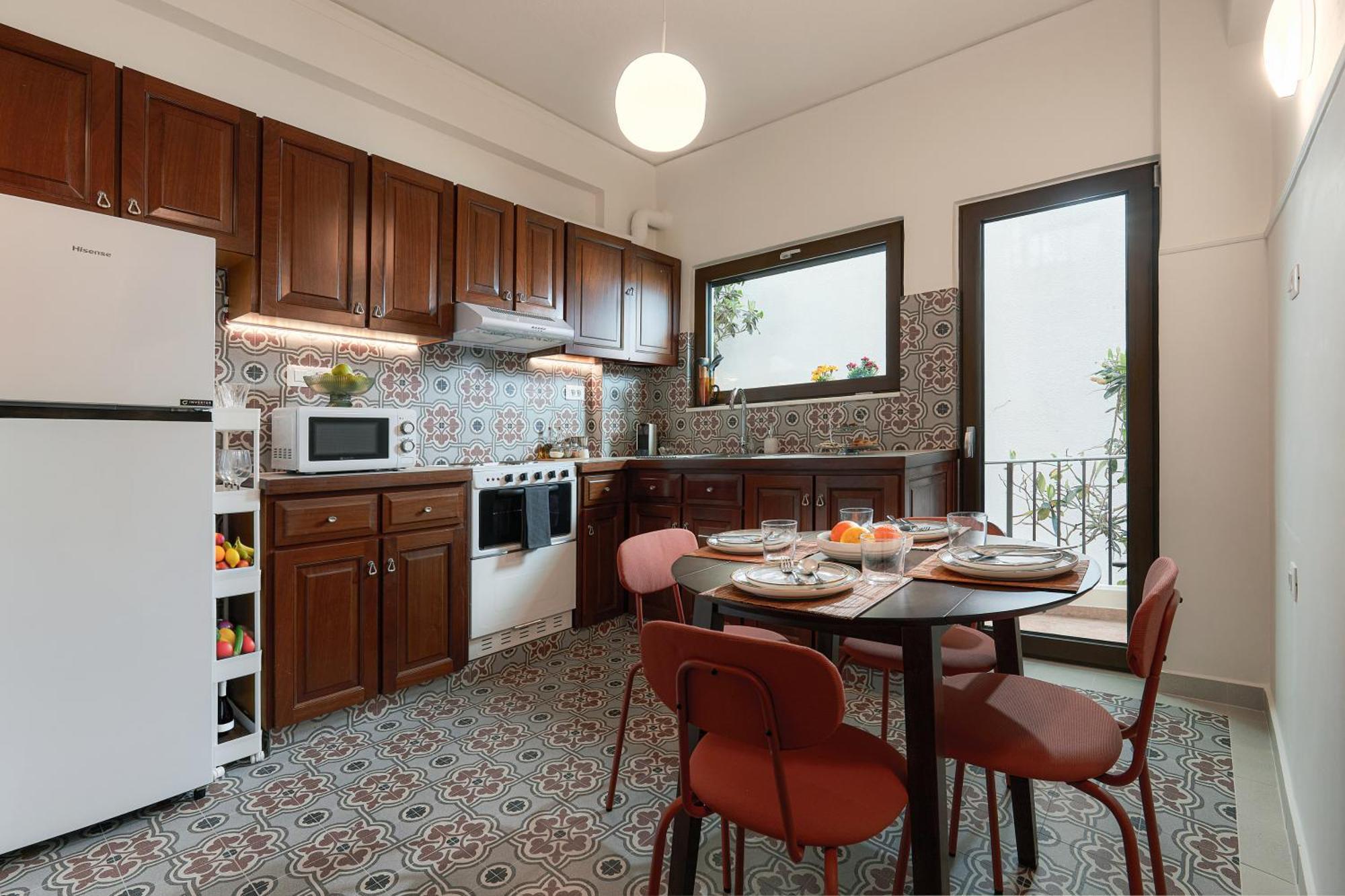 Katsambas - Cozy Retro-luxury With Balcony