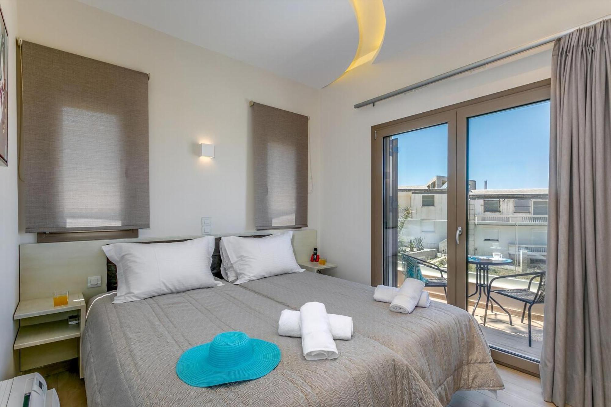 Luxury Crete Marina Mare 3 Bedroom Private Pool Sauna Chania *