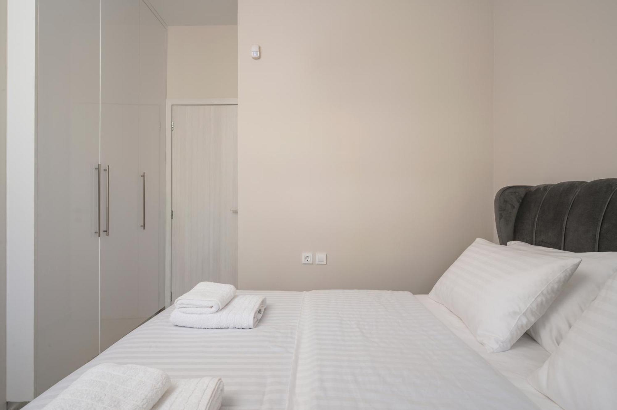 Ardian's Apartment *