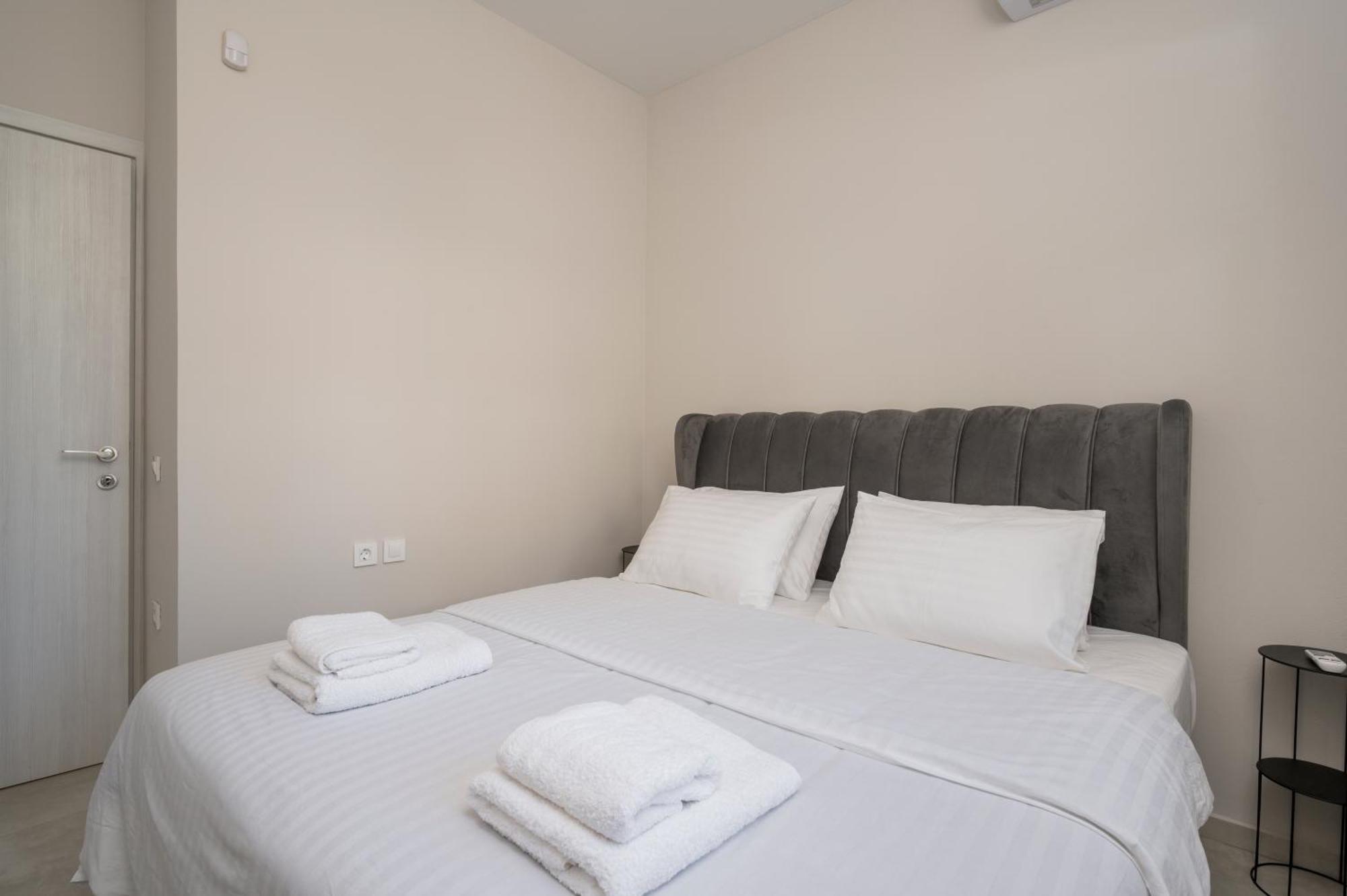 Ardian's Apartment *