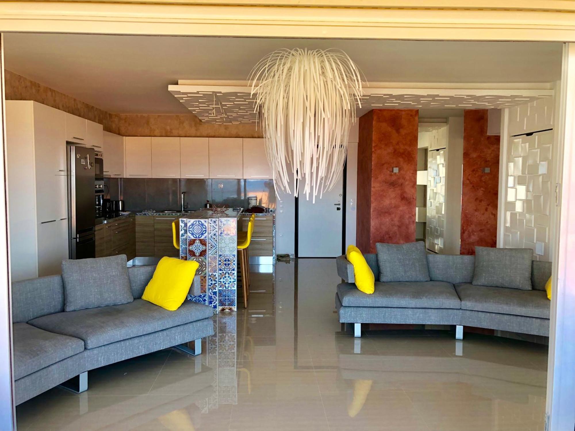 W Apartment *