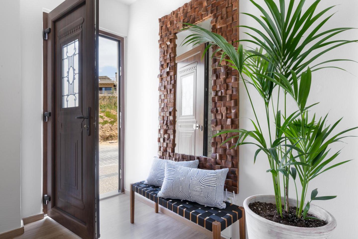 Waves - Seaside Escape Holiday home *