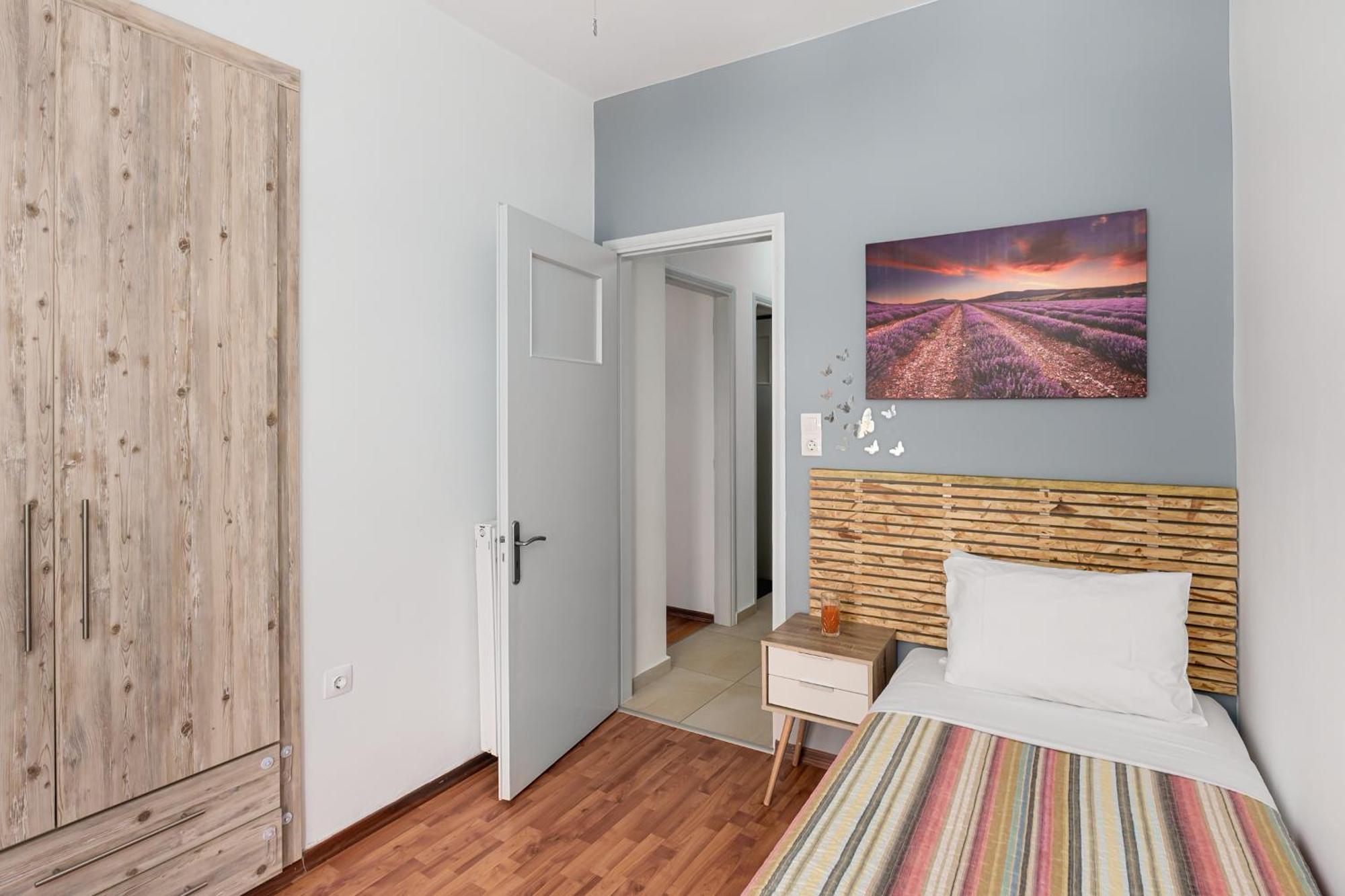 3 Bedroom In Nea Chora 400 Meters Walk To The Chania (Crete)