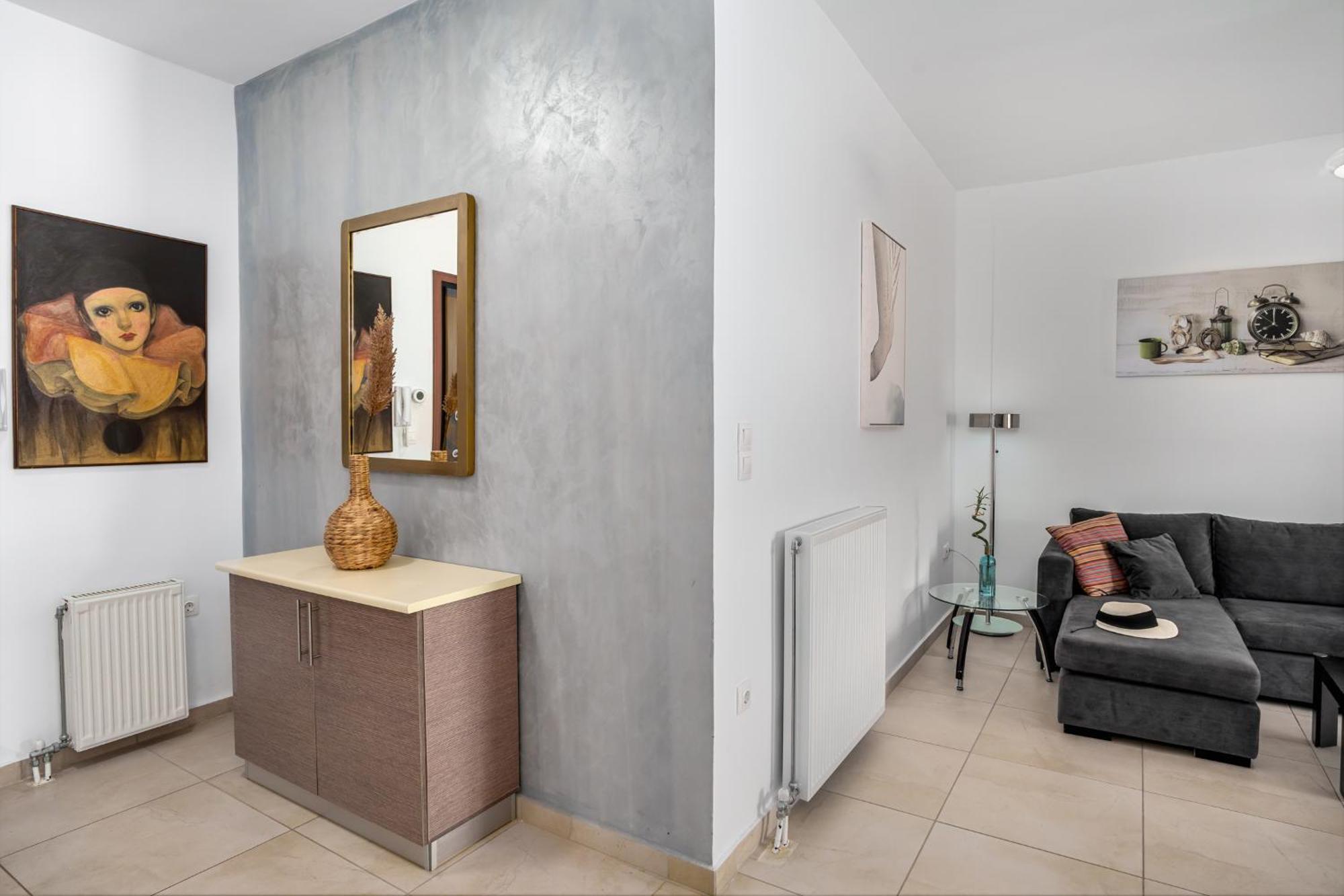3 Bedroom In Nea Chora 400 Meters Walk To The Apartment