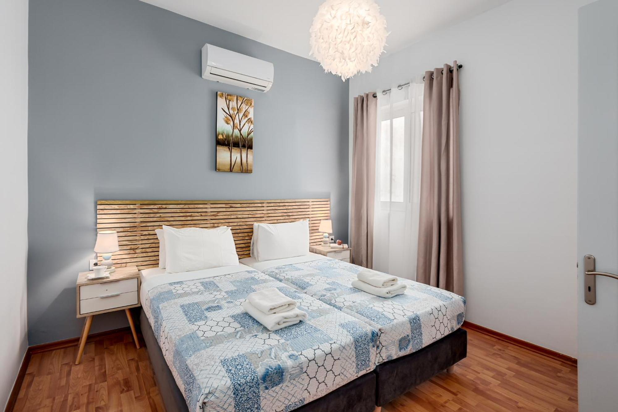 3 Bedroom In Nea Chora 400 Meters Walk To The