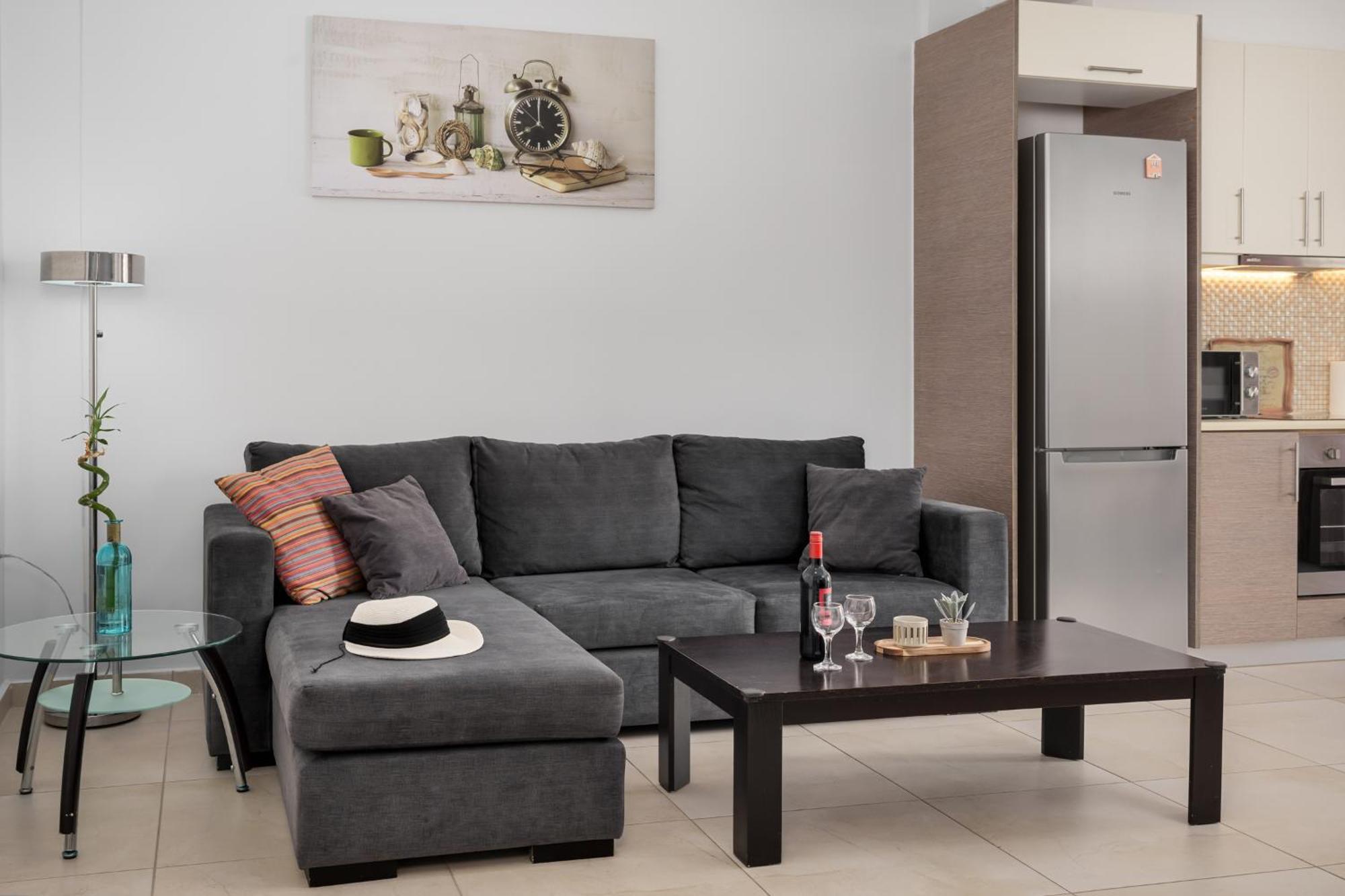 Apartment 3 Bedroom In Nea Chora 400 Meters Walk To The
