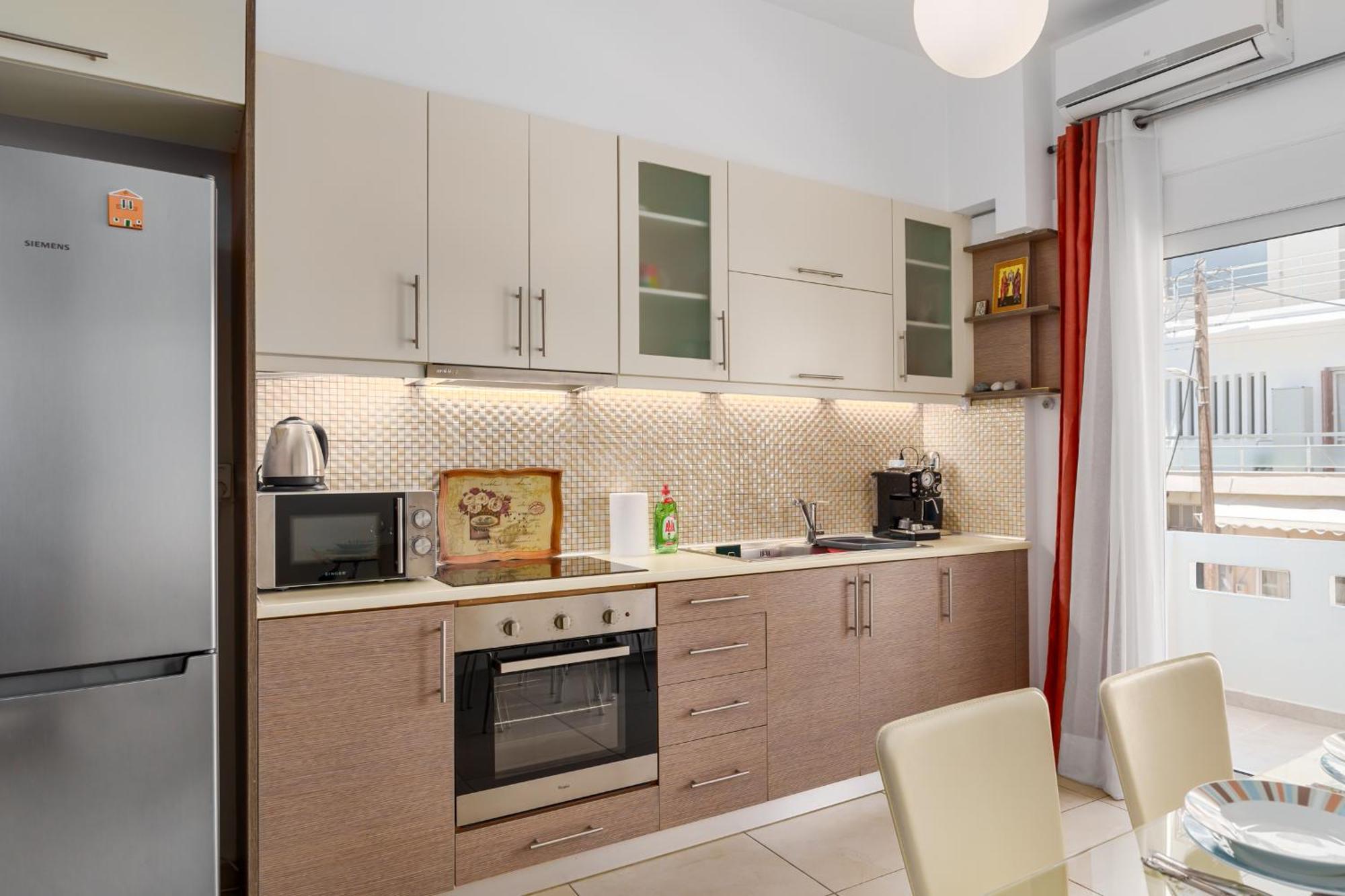 3 Bedroom In Nea Chora 400 Meters Walk To The * Chania (Crete)