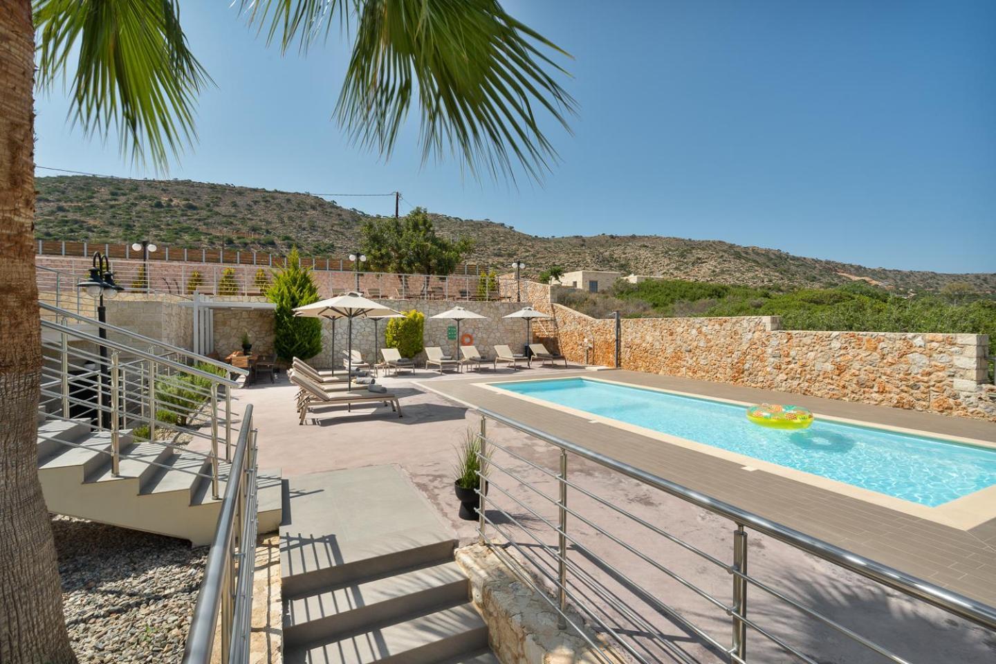 Elios Estate For Large Groups Villa