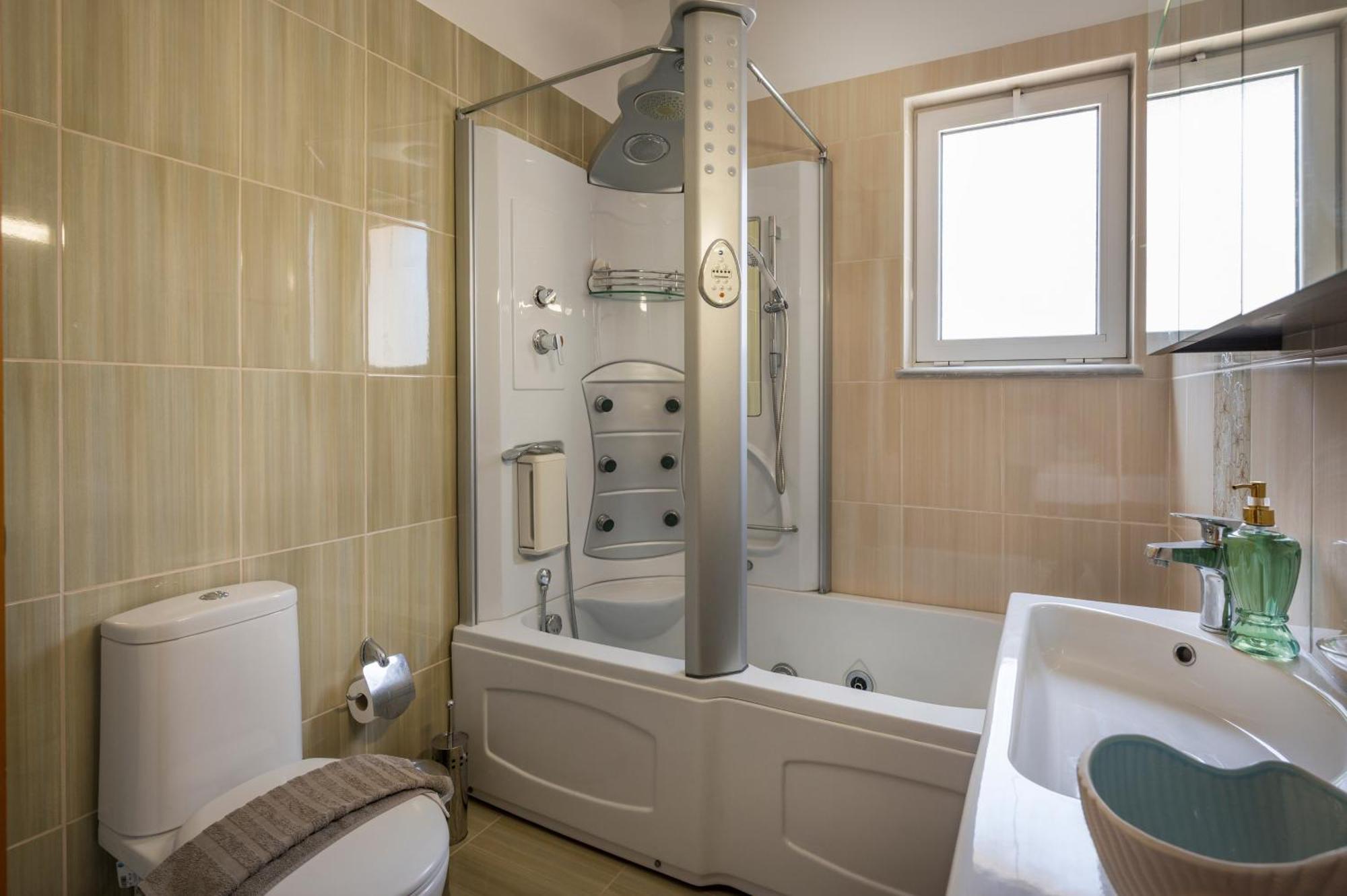 Kyparisses Holiday home *