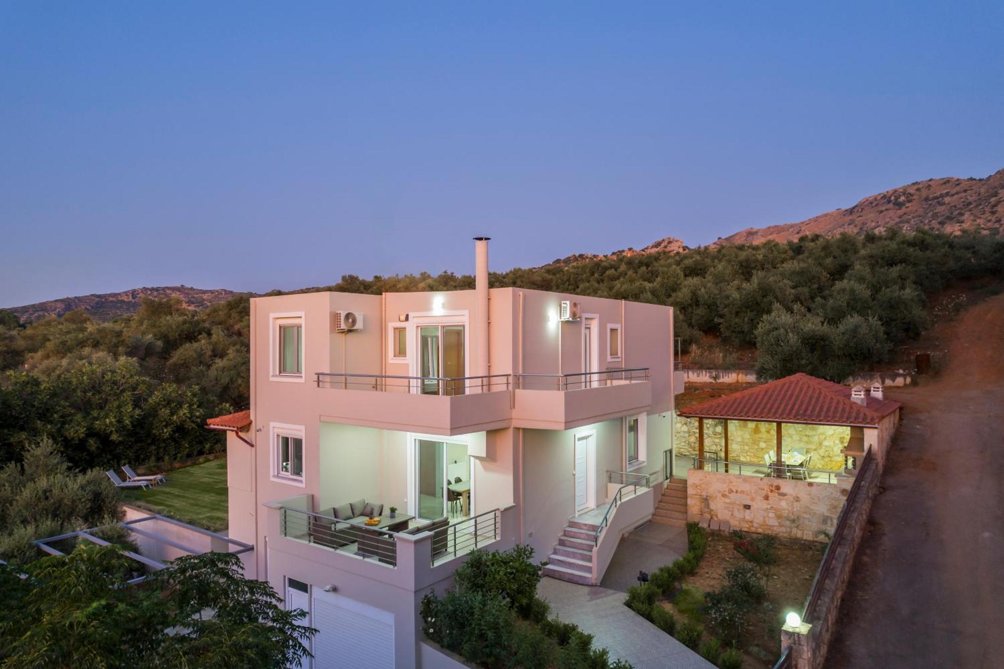 Kyparisses Holiday home *