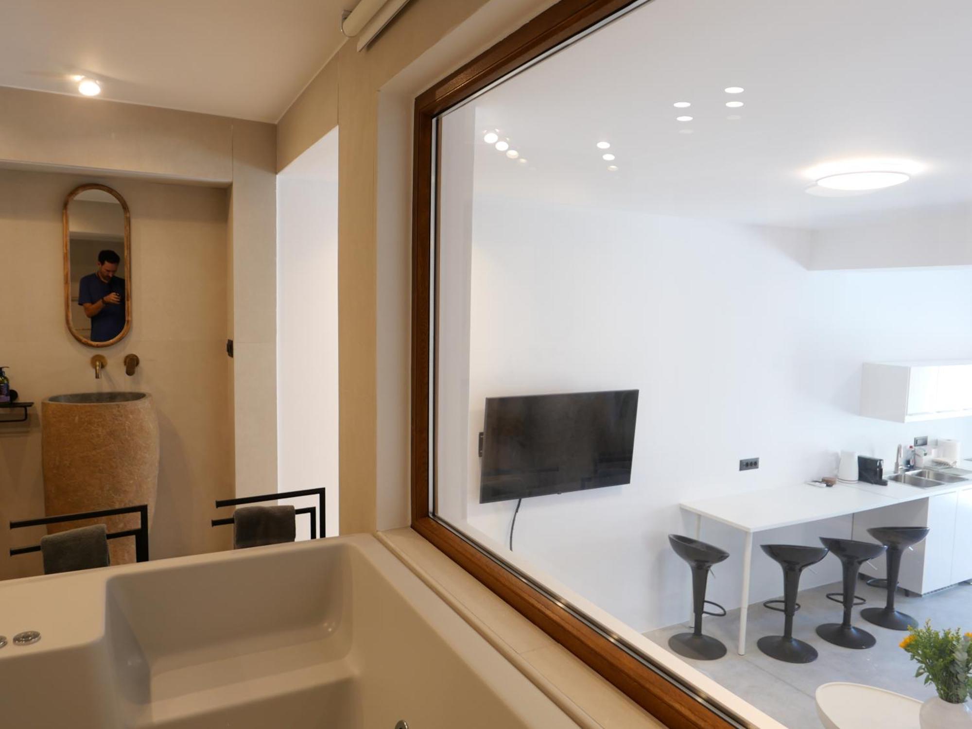 Als - Casa Casa Group * Chania (Crete)