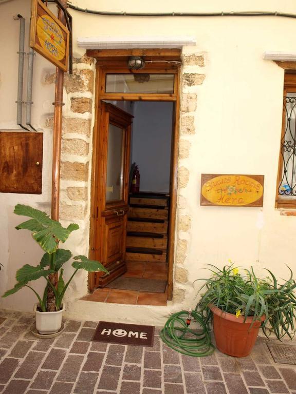 Apartment Hera *